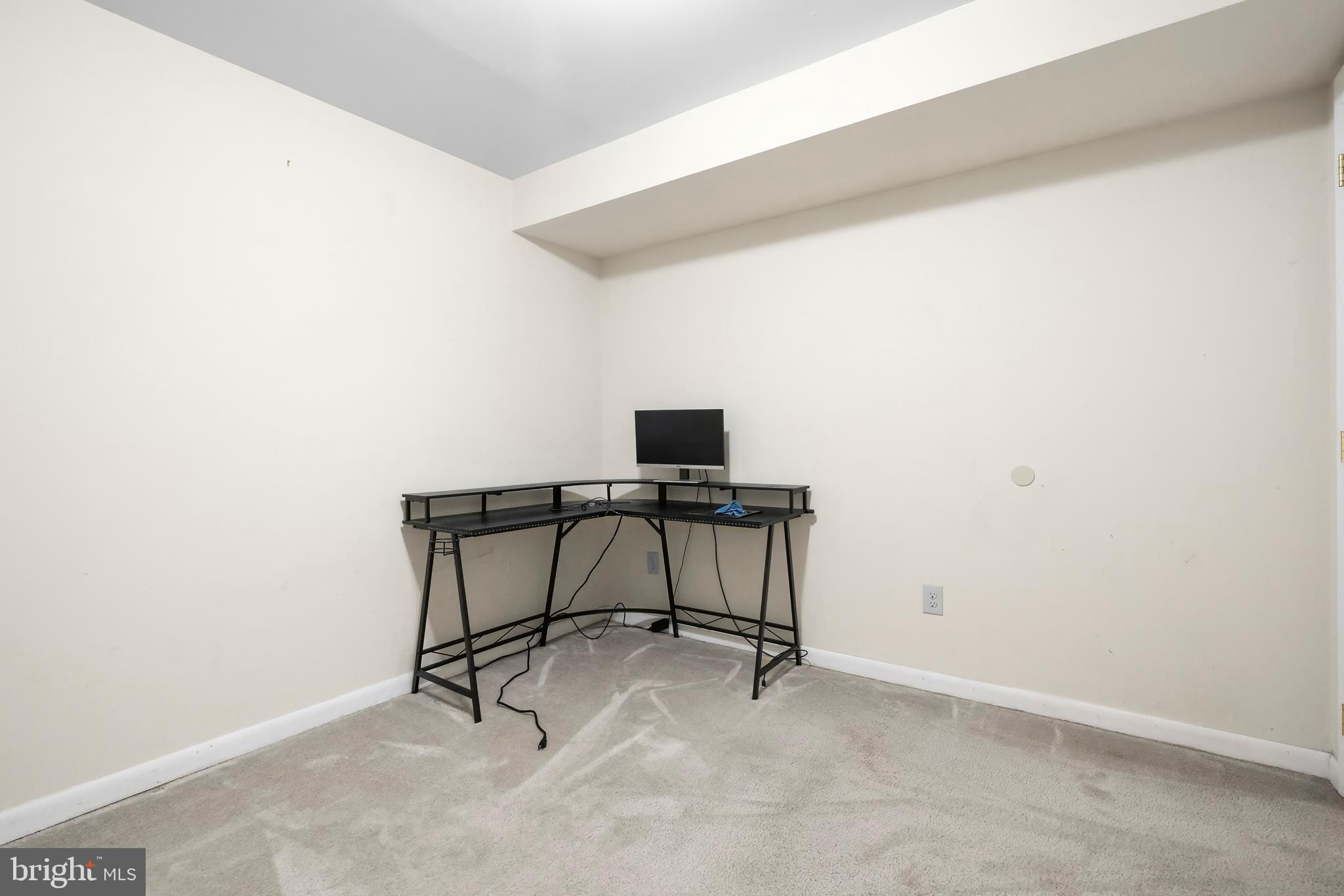 RIVERSIDE - Residential