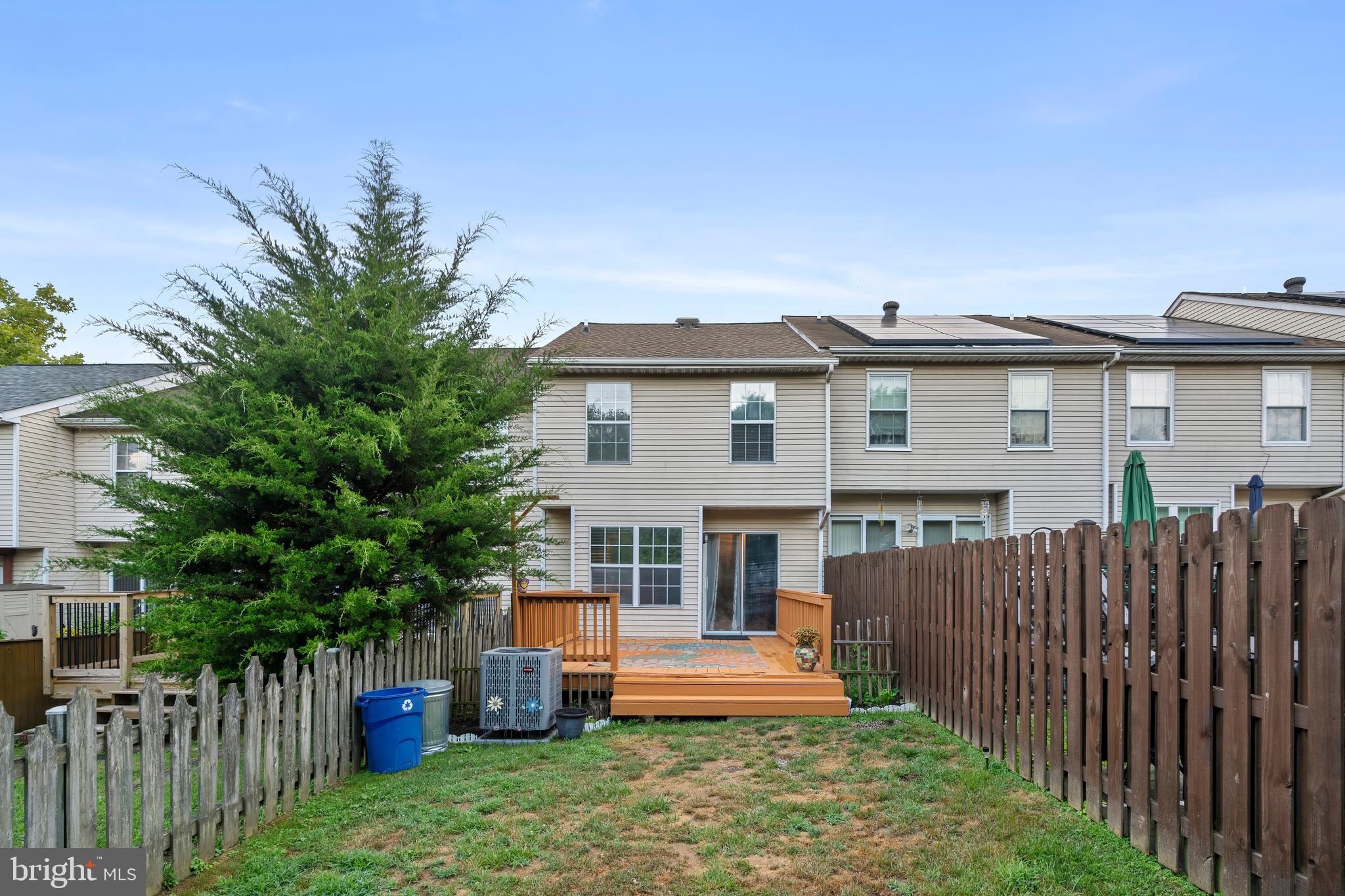 RIVERSIDE - Residential