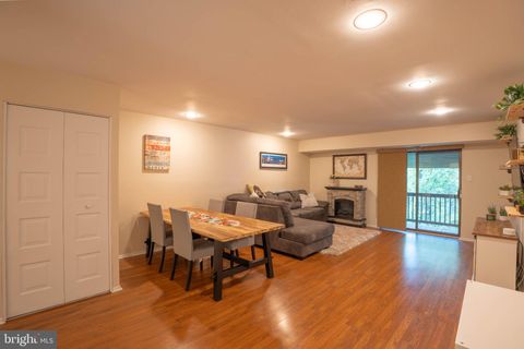 Condo For Sale - 251 Shawmont Avenue #G<br/> PHILADELPHIA, PA 19128