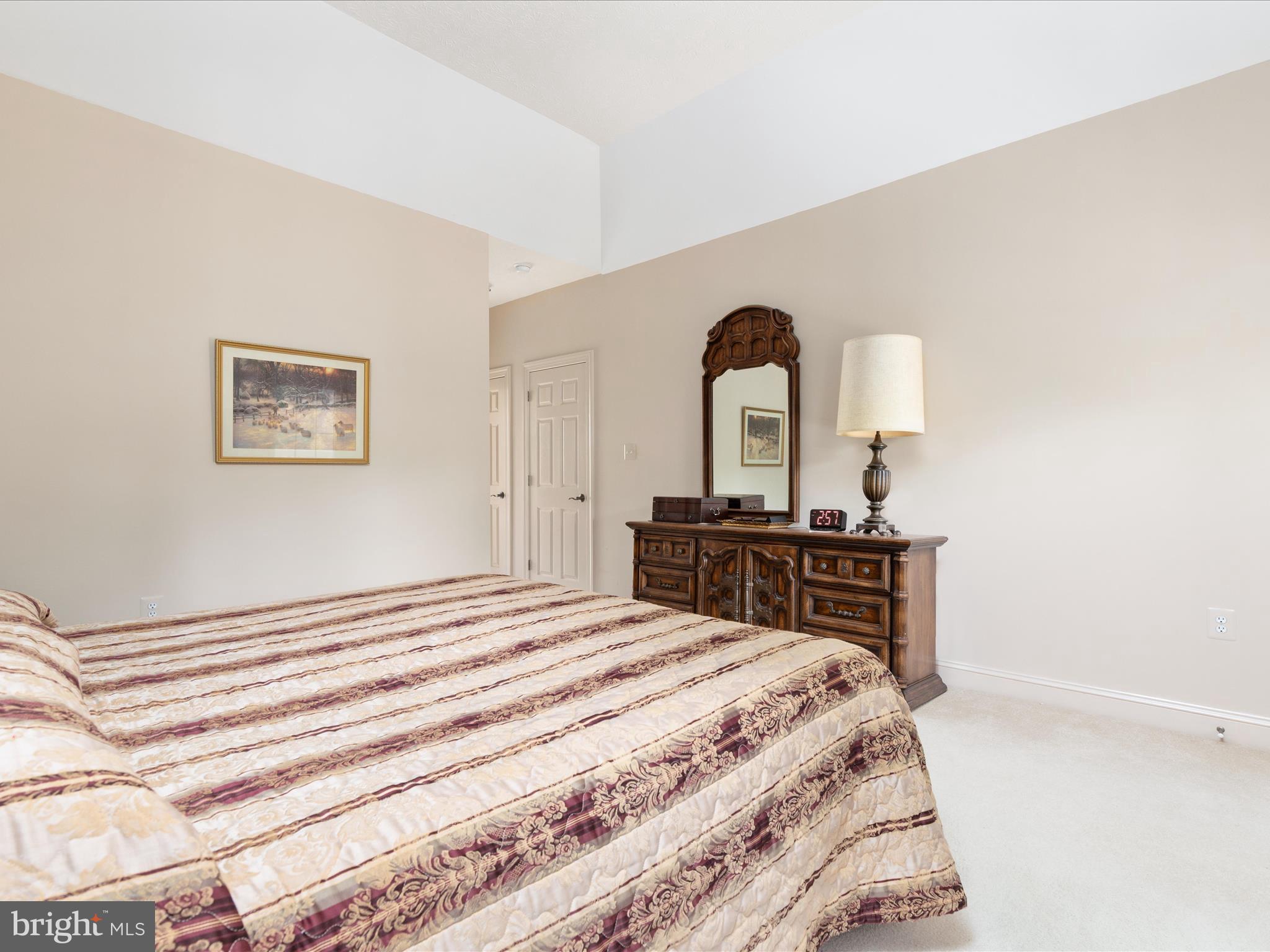 LAKE HOLIDAY ESTATES - Residential