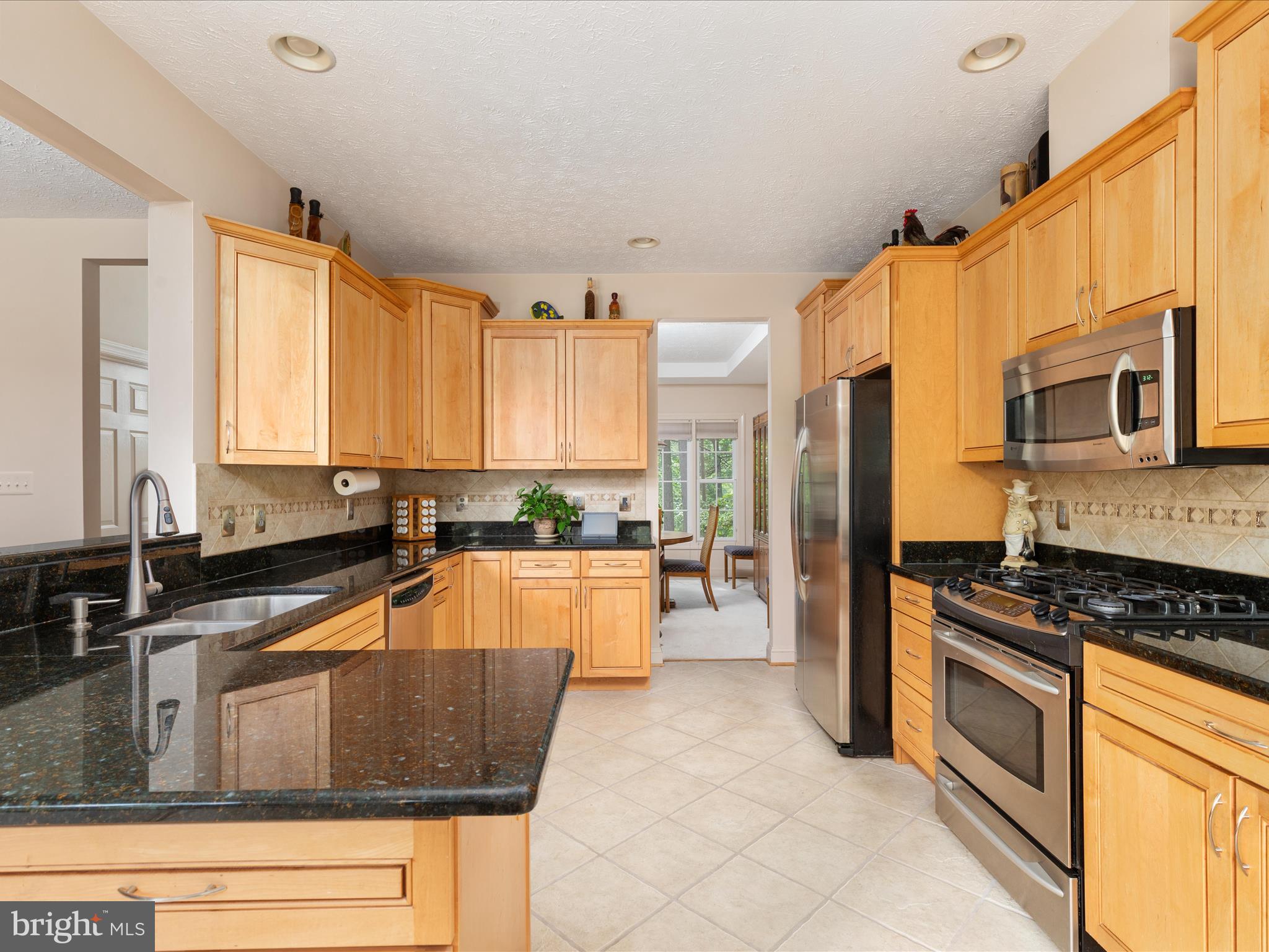 LAKE HOLIDAY ESTATES - Residential