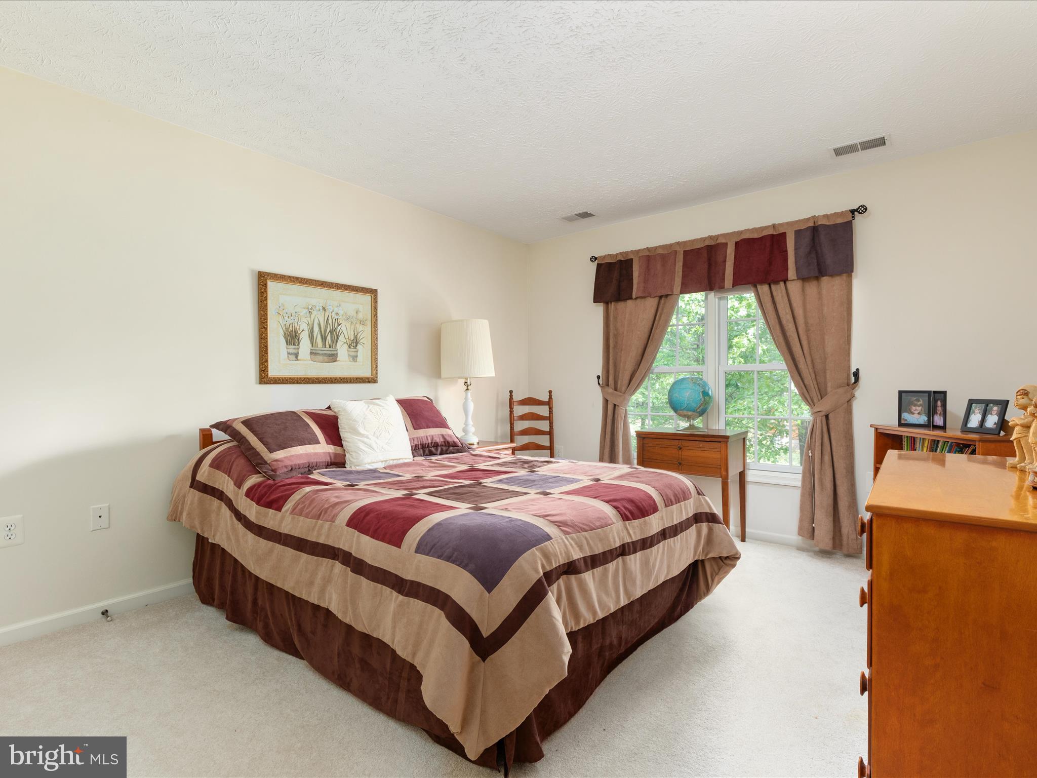 LAKE HOLIDAY ESTATES - Residential