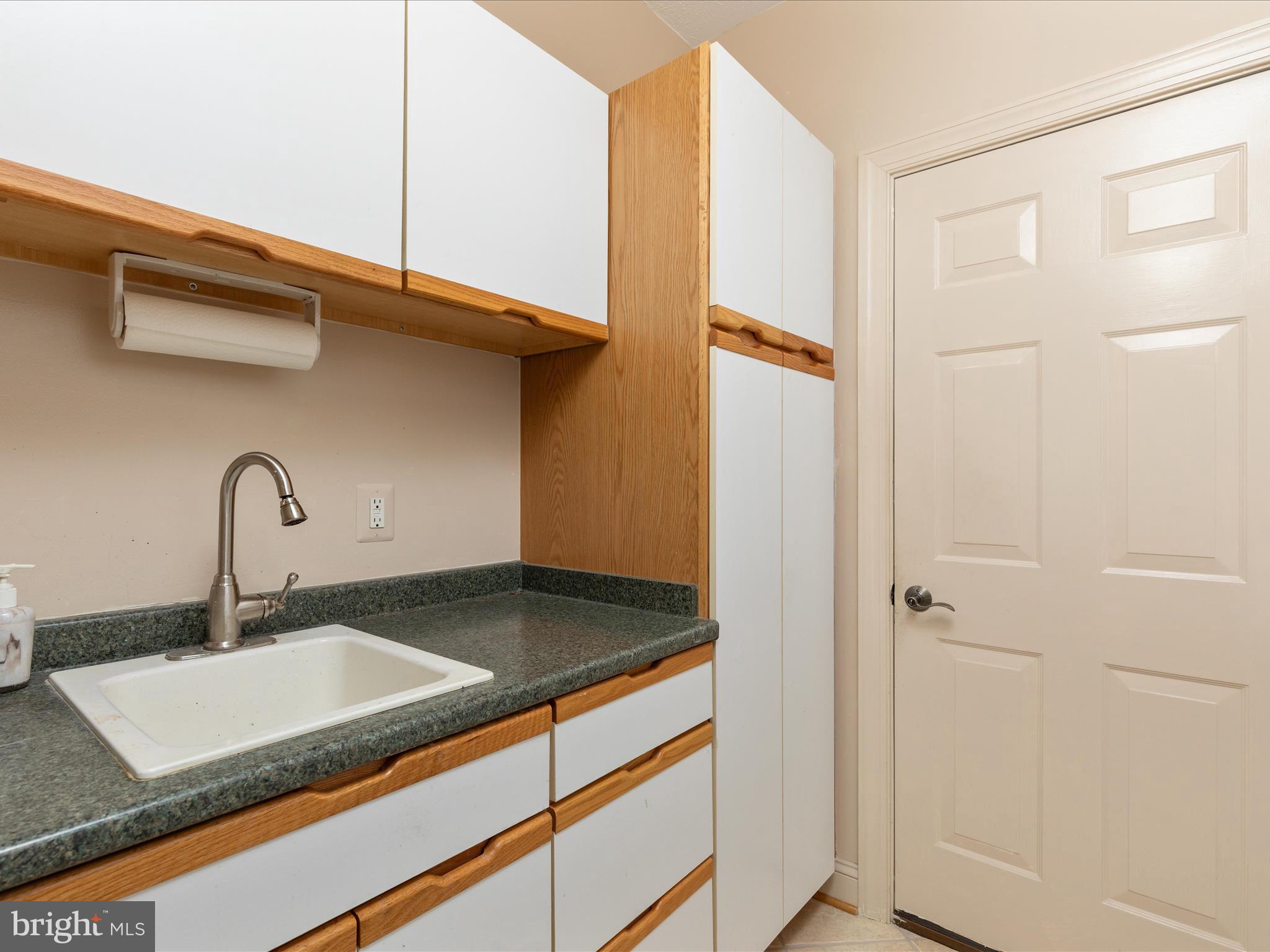 LAKE HOLIDAY ESTATES - Residential