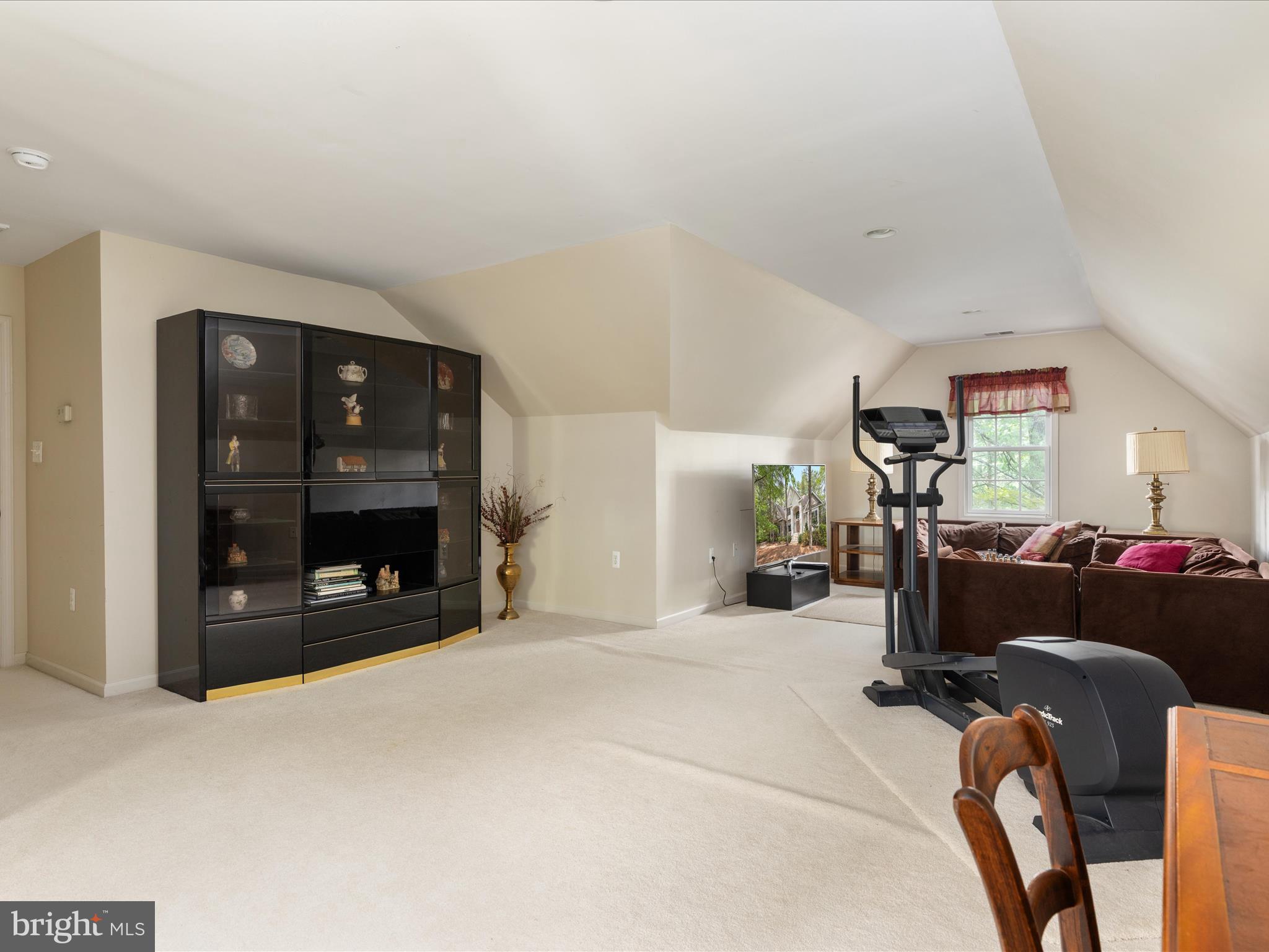 LAKE HOLIDAY ESTATES - Residential