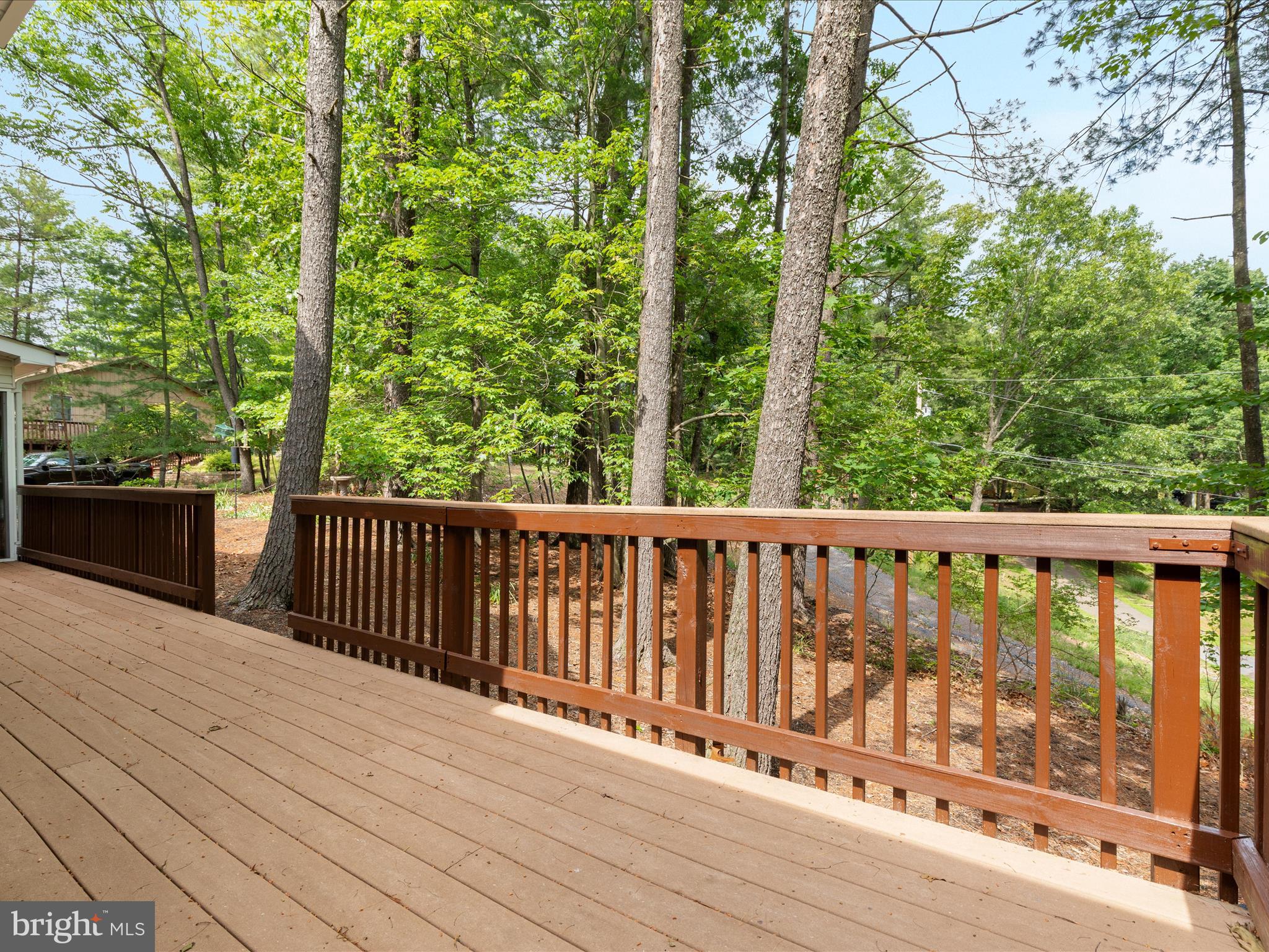 LAKE HOLIDAY ESTATES - Residential