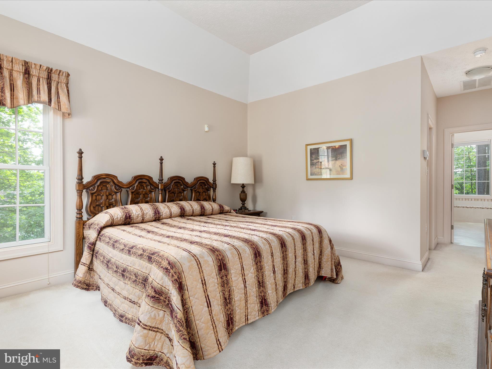 LAKE HOLIDAY ESTATES - Residential