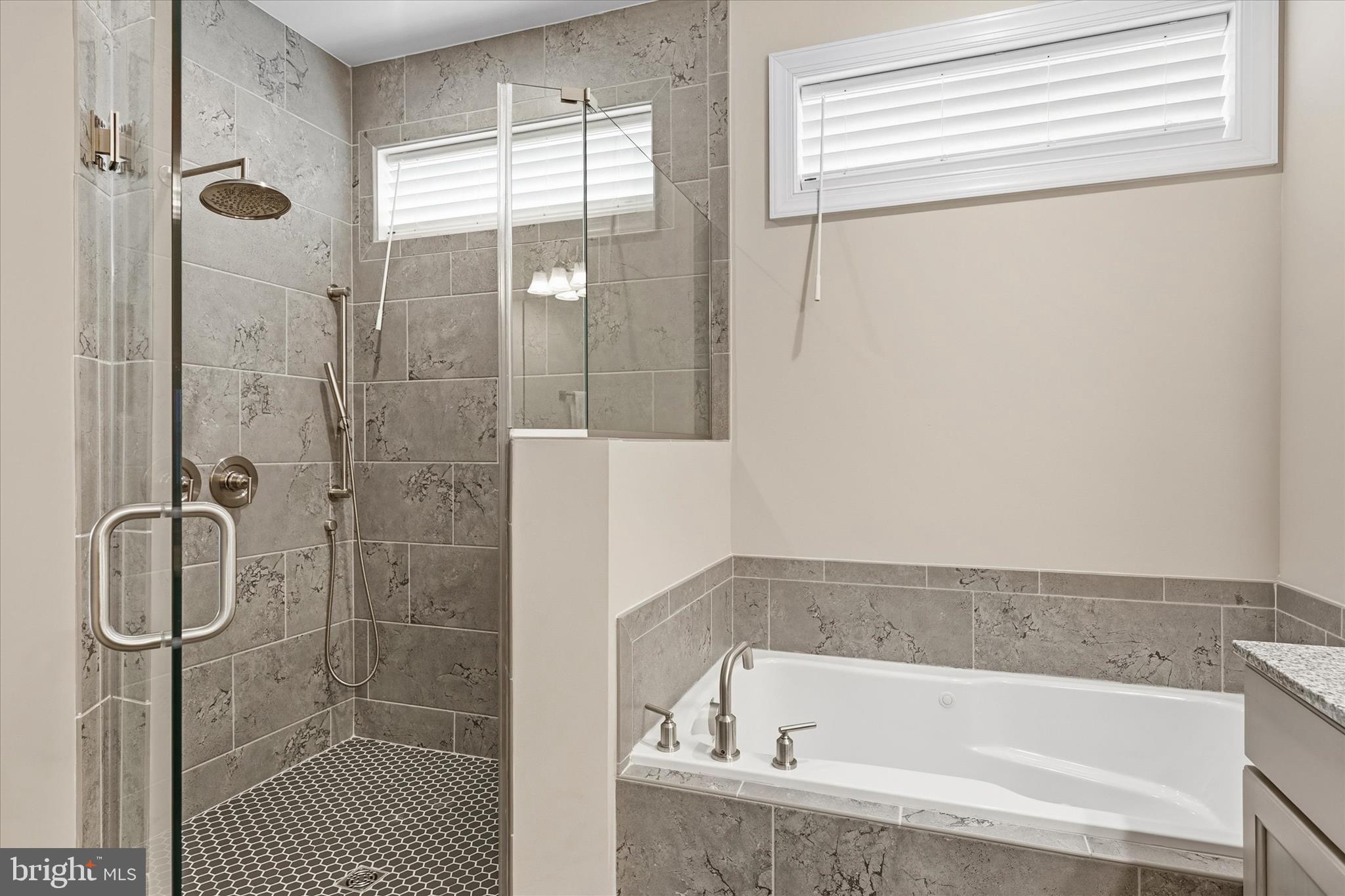 MARLIN CHASE - Residential