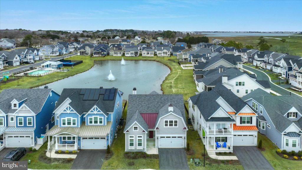 Photo of 30475 Madeira Lane, OCEAN VIEW, DE 19970 (MLS # DESU2104838)