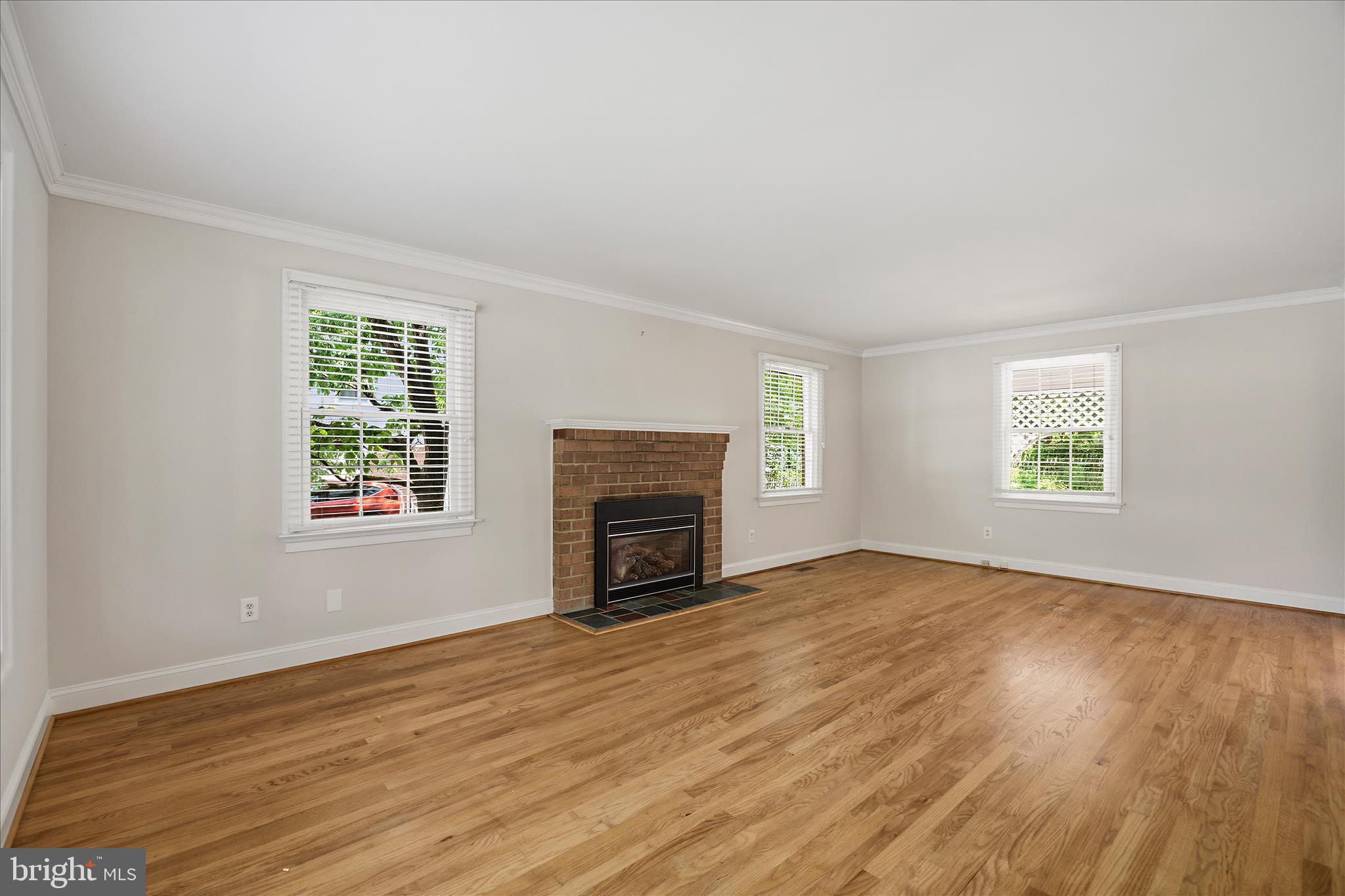WHITEHURST - Residential