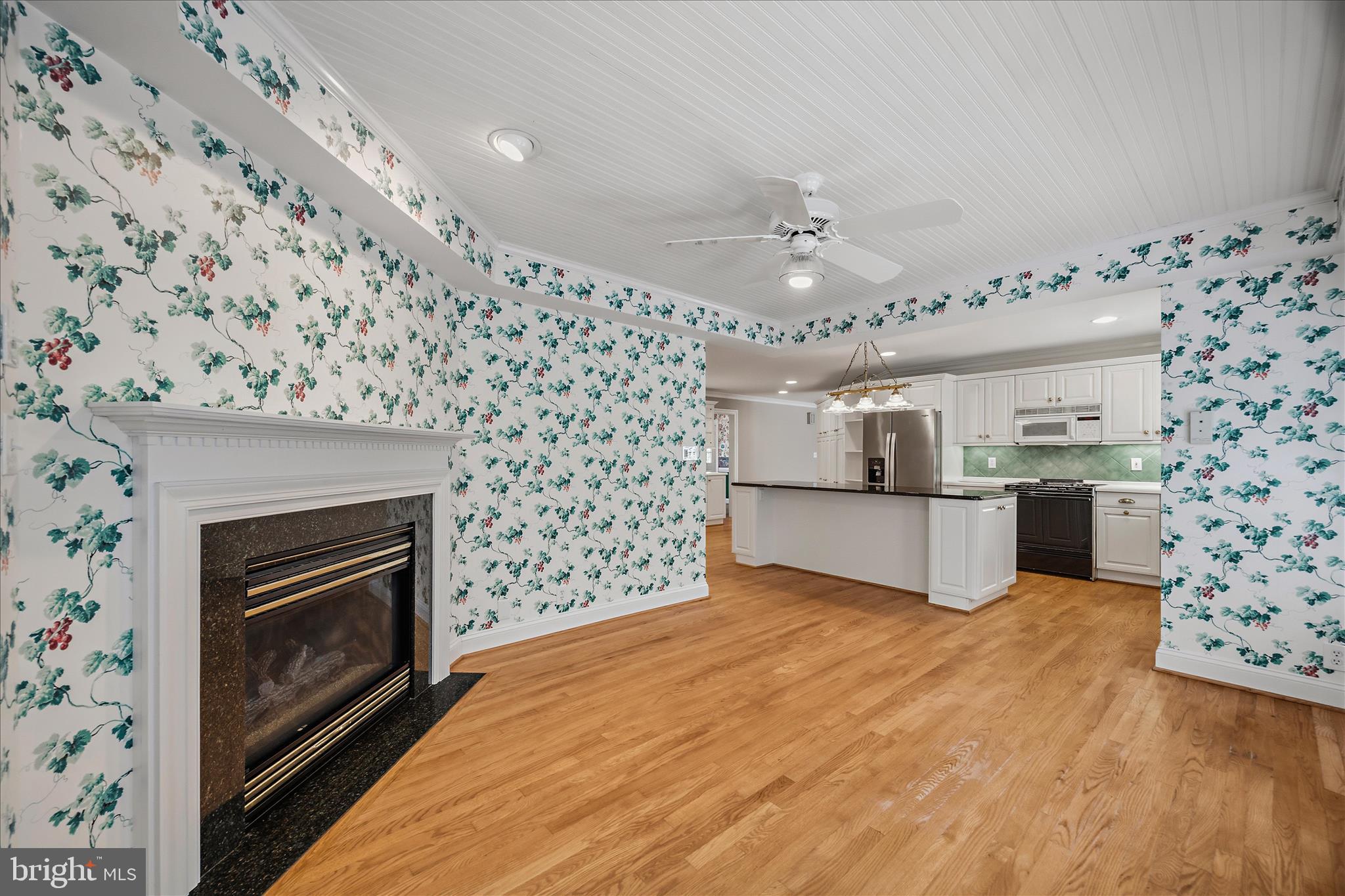 WHITEHURST - Residential