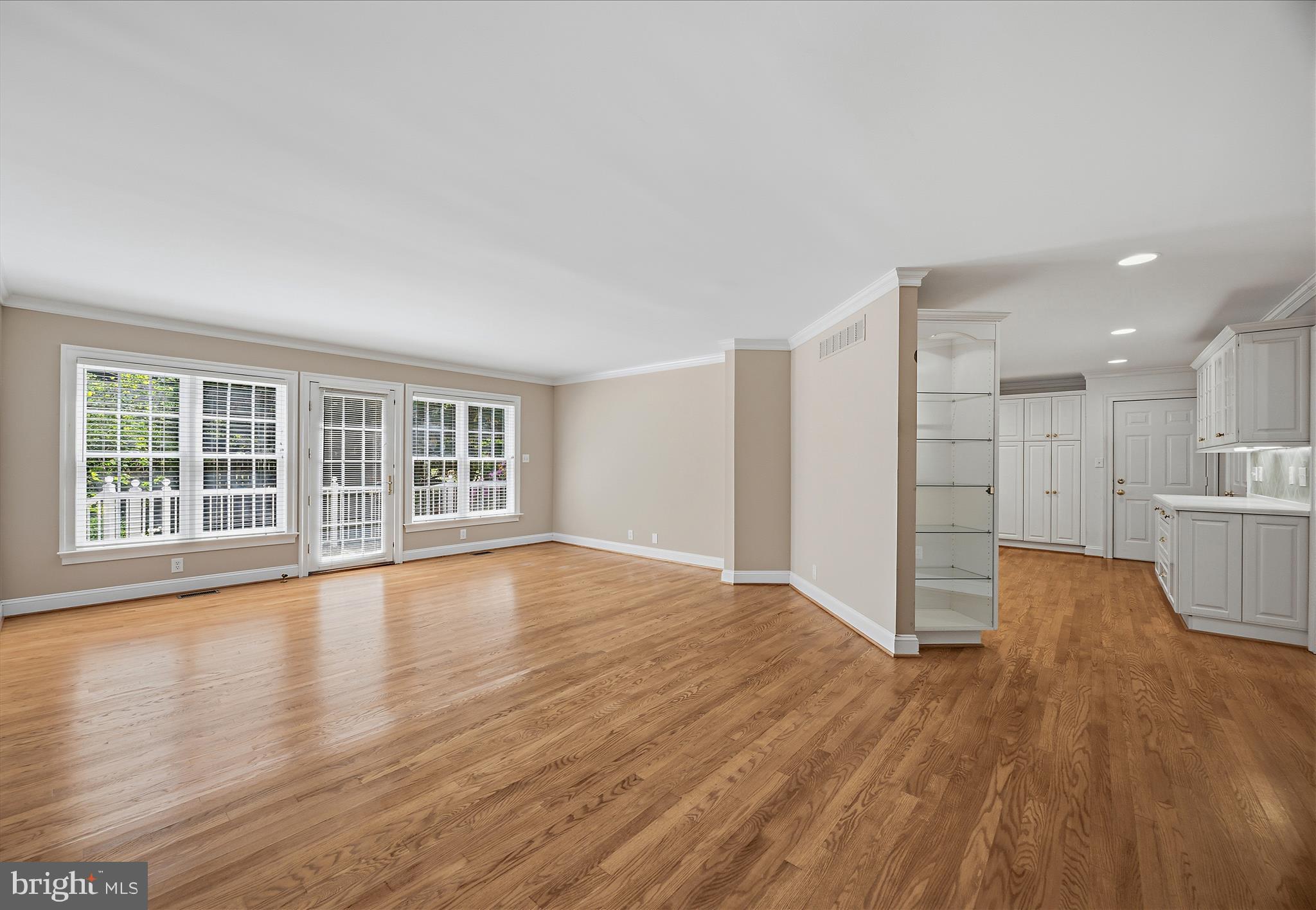 WHITEHURST - Residential