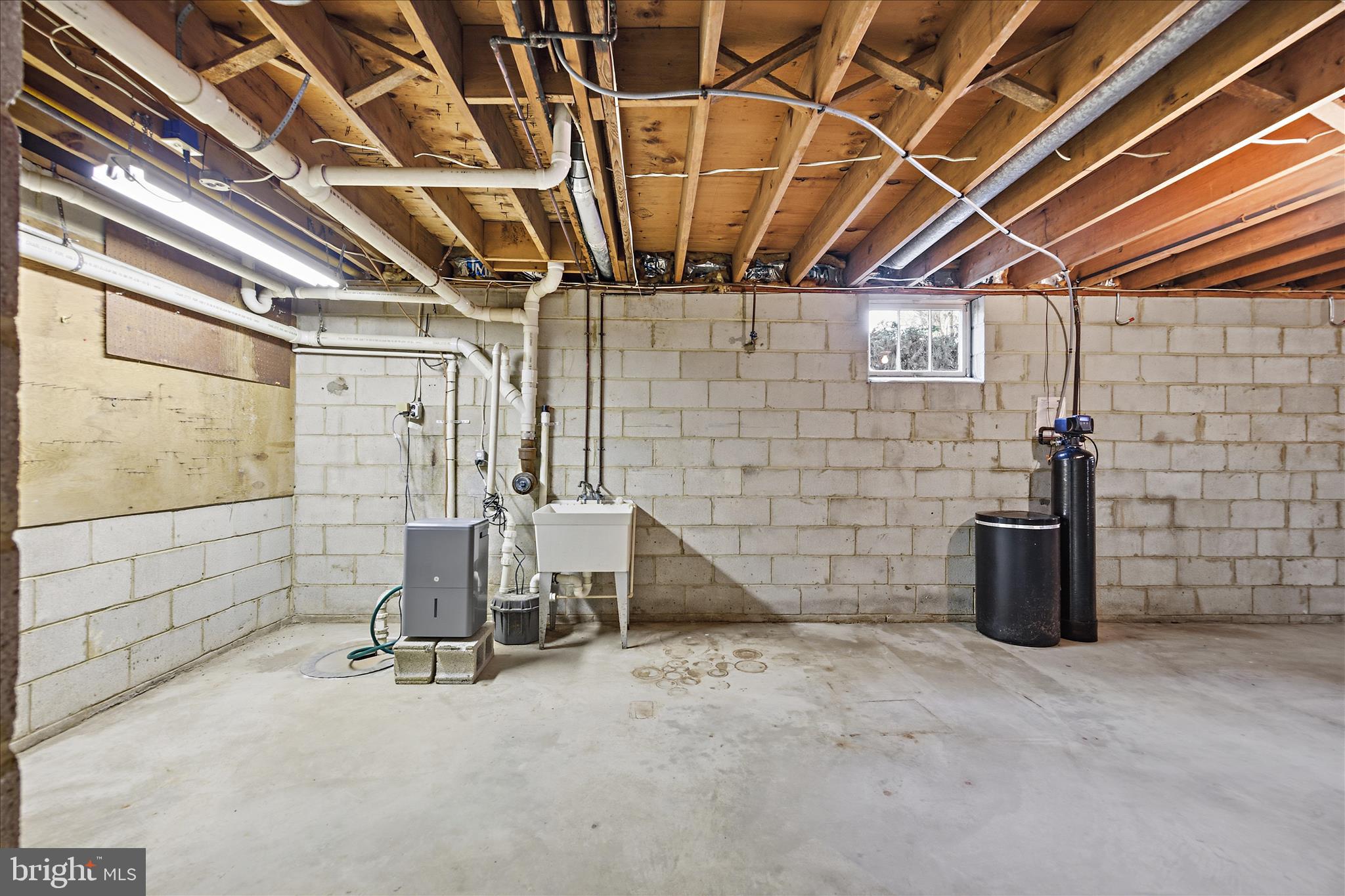WHITEHURST - Residential
