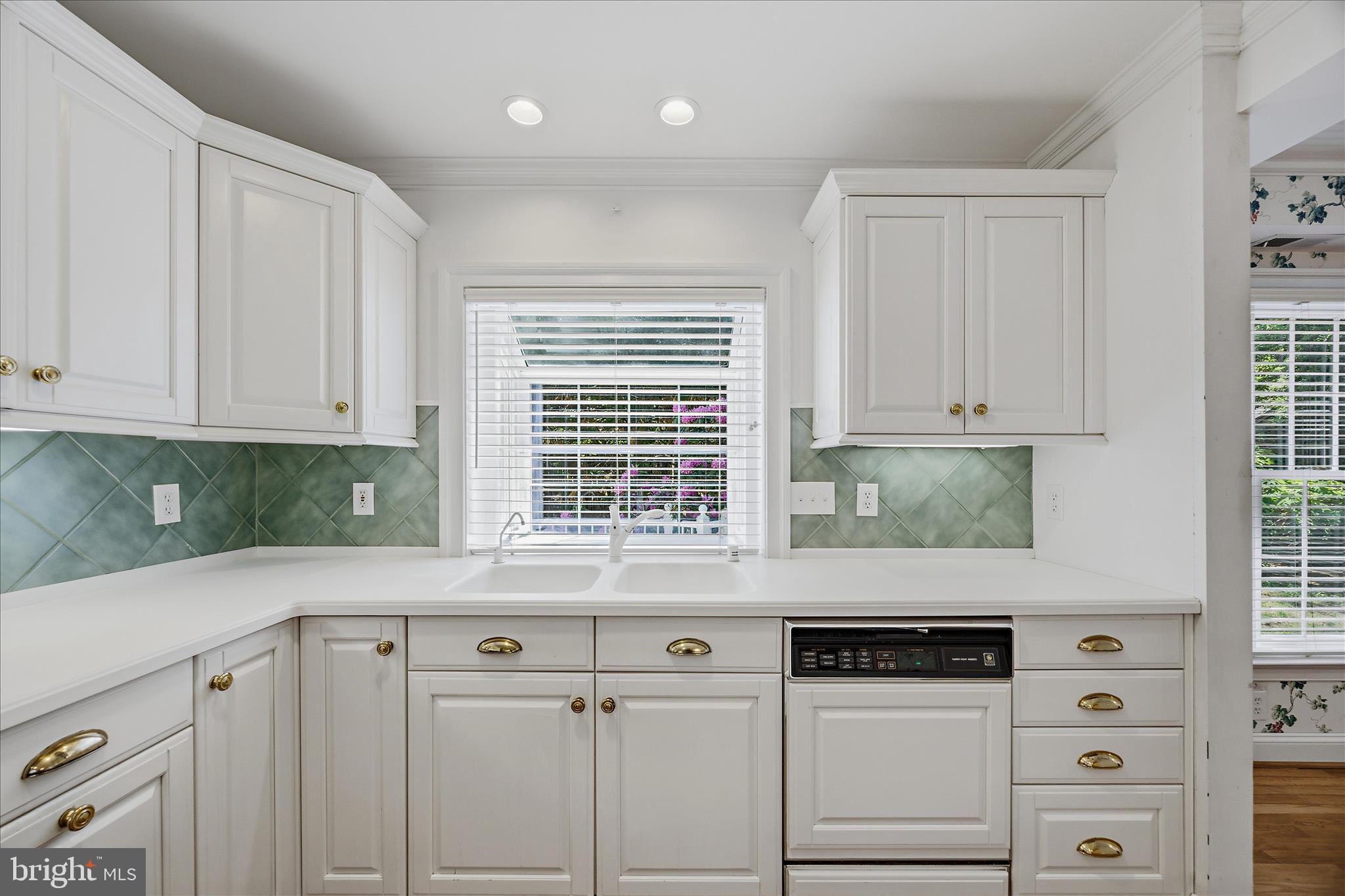 WHITEHURST - Residential