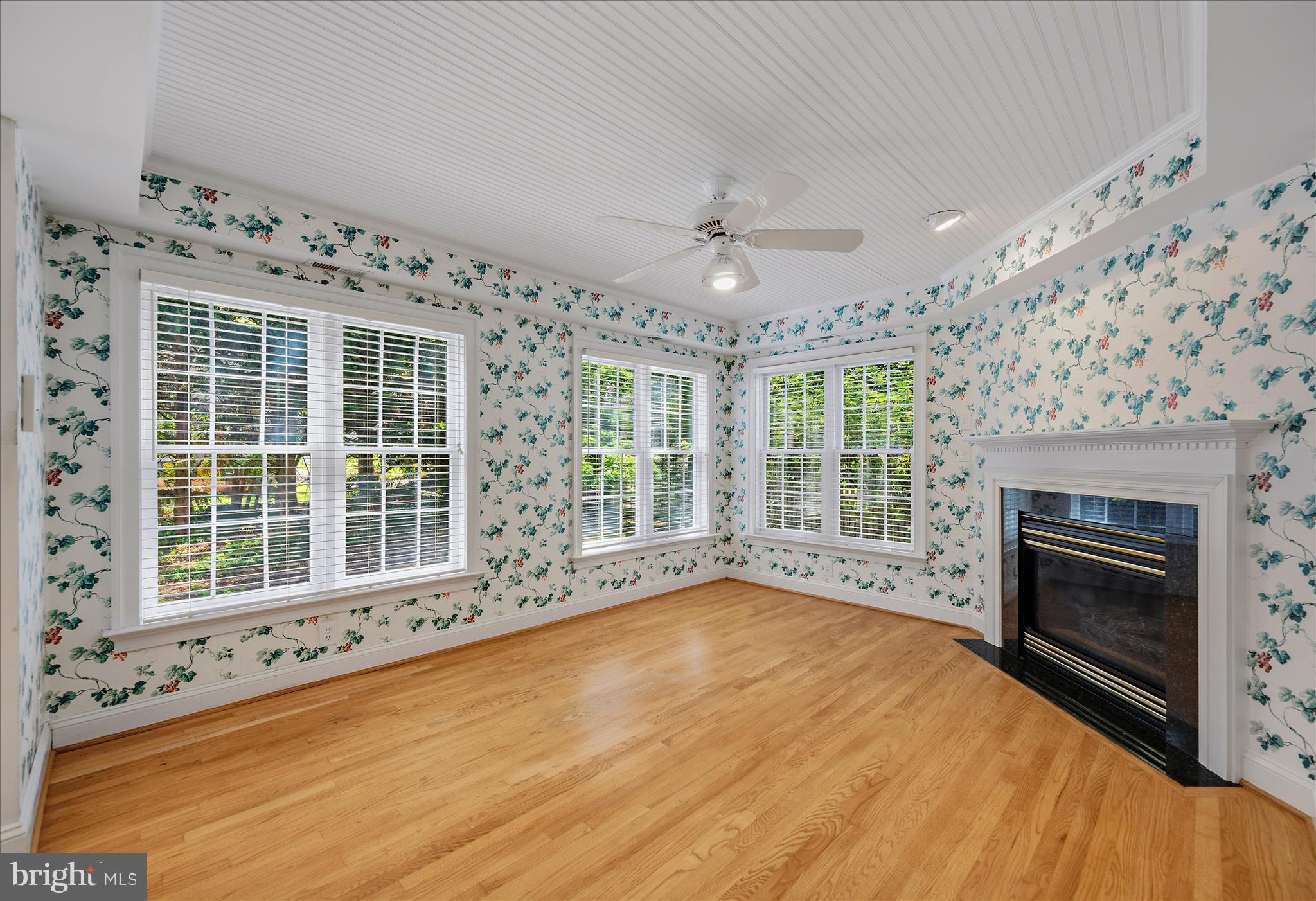 WHITEHURST - Residential