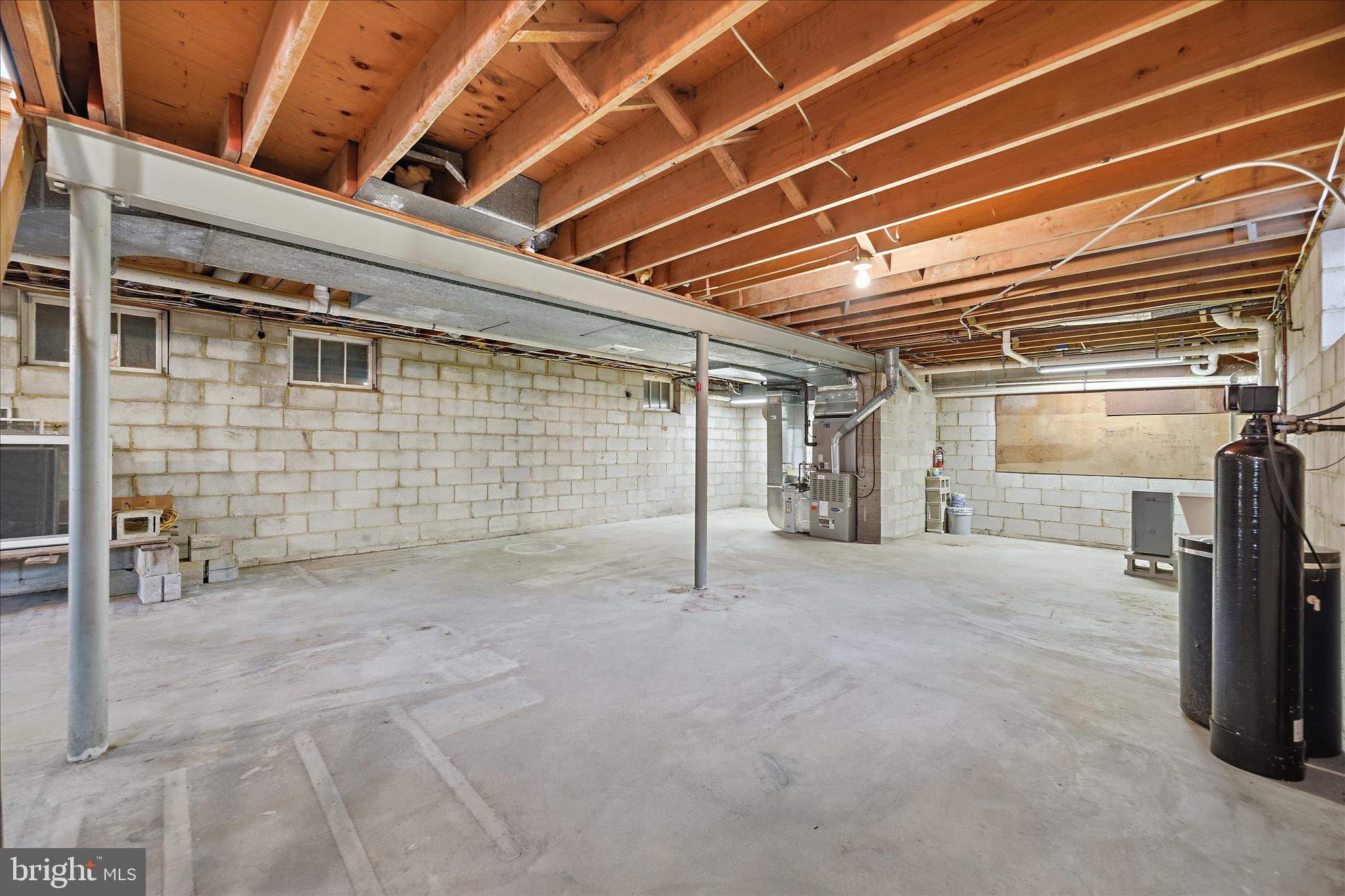 WHITEHURST - Residential