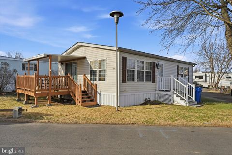 Mobile Home For Sale - 1446 Gibson Road #T C-36<br/> BENSALEM, PA 19020