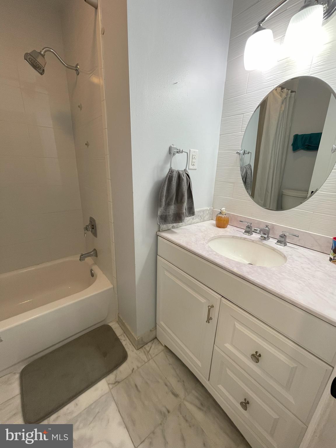 BUNBURY HILLS - Residential