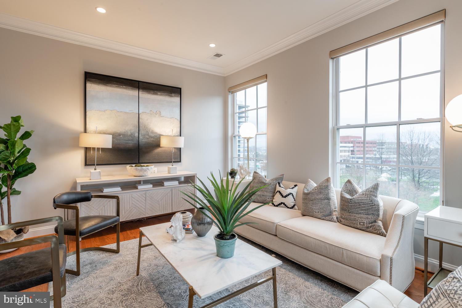 ABINGDON ROW - Residential