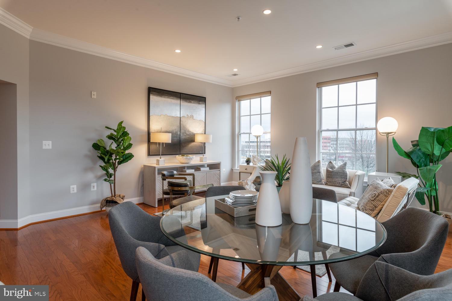 ABINGDON ROW - Residential