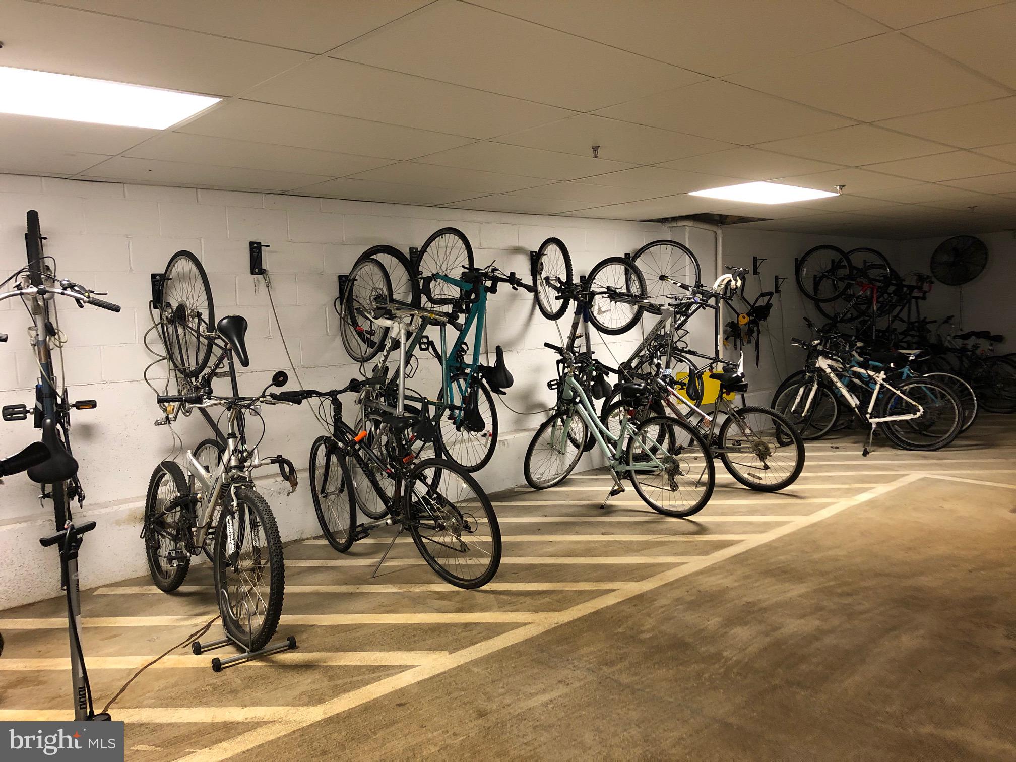 ABINGDON ROW - Residential