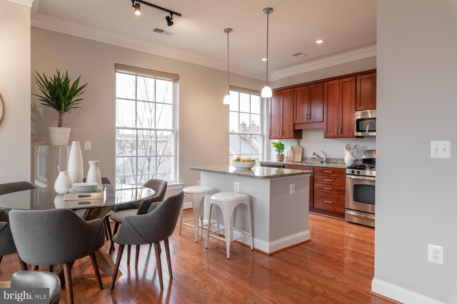 ABINGDON ROW - Residential