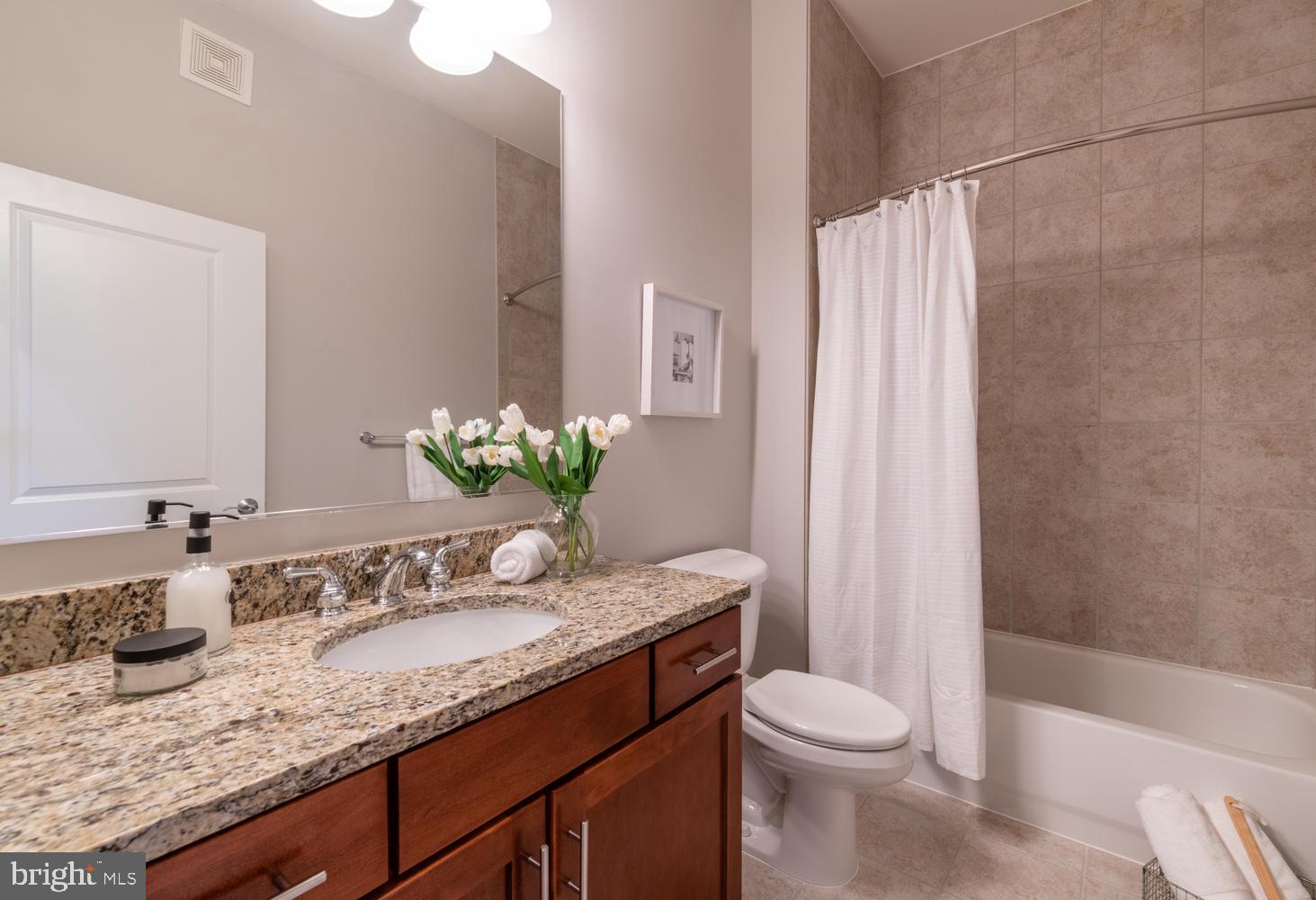 ABINGDON ROW - Residential