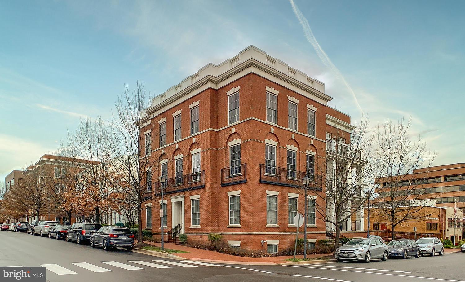 ABINGDON ROW - Residential