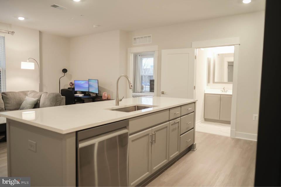 ASHBURN STATION - Residential Lease