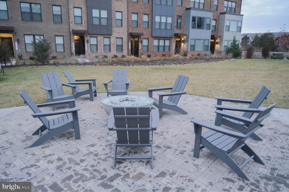 ASHBURN STATION - Residential Lease