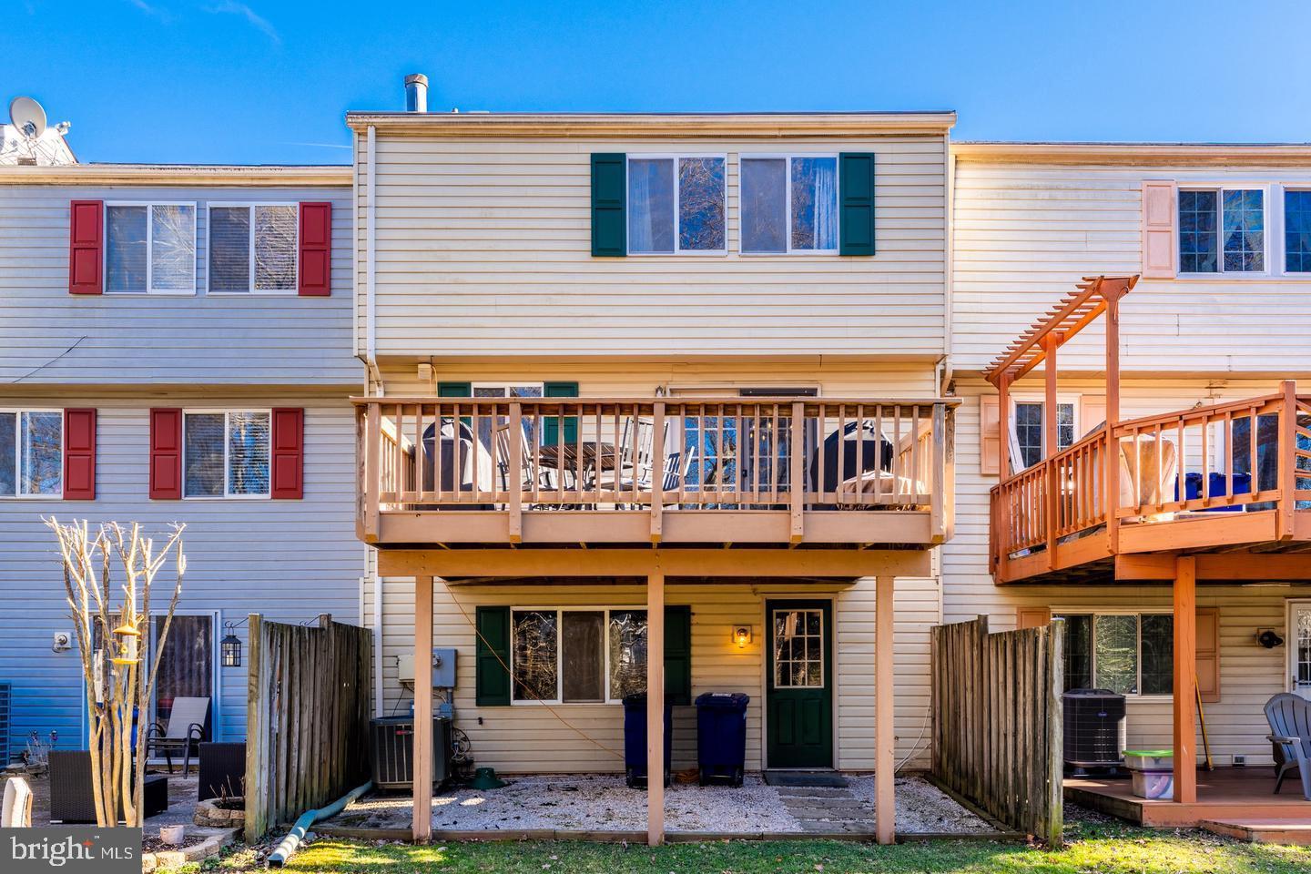 POTOMAC FAIRWAYS - Residential Lease