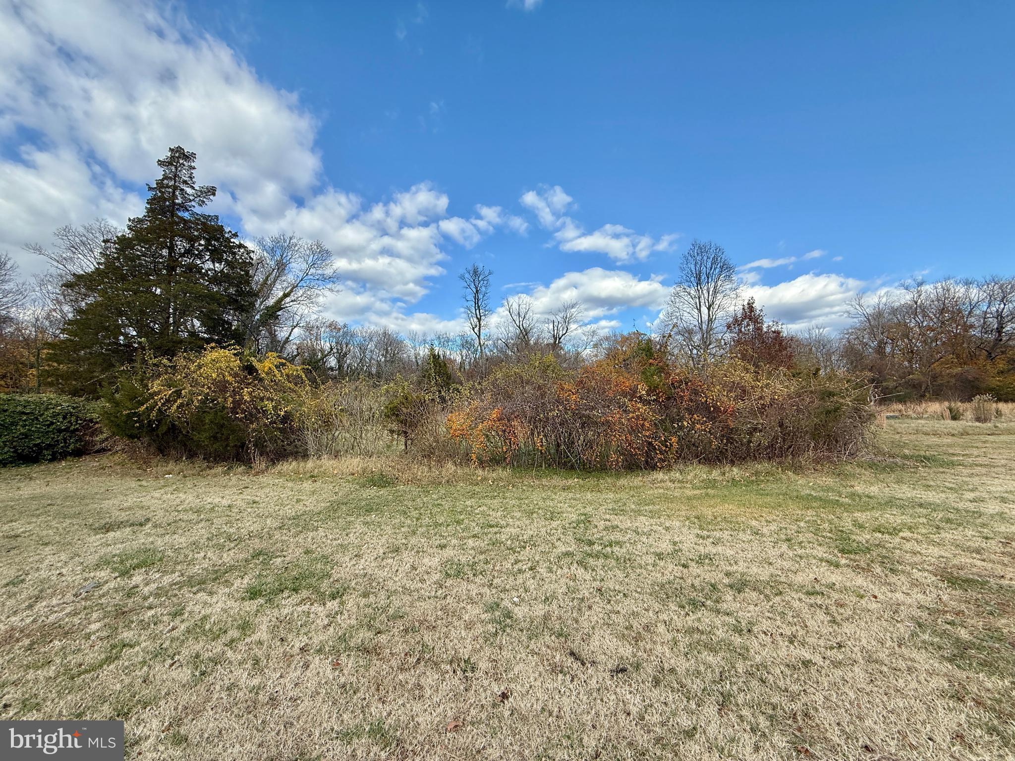 1066 E SHERMAN AVENUE