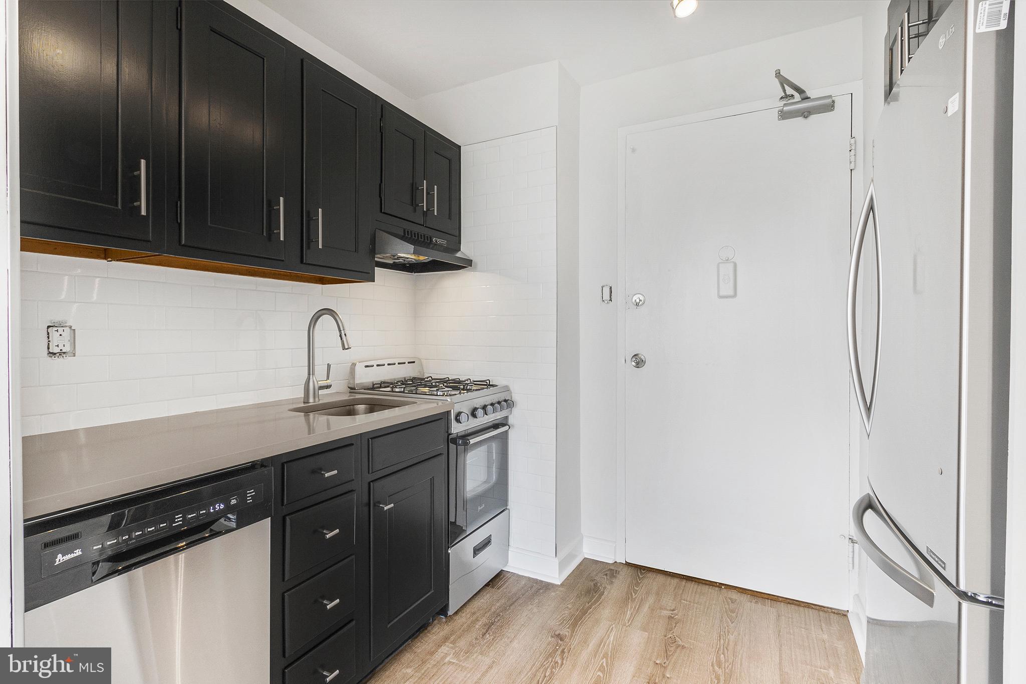 1810 RITTENHOUSE SQUARE 1502