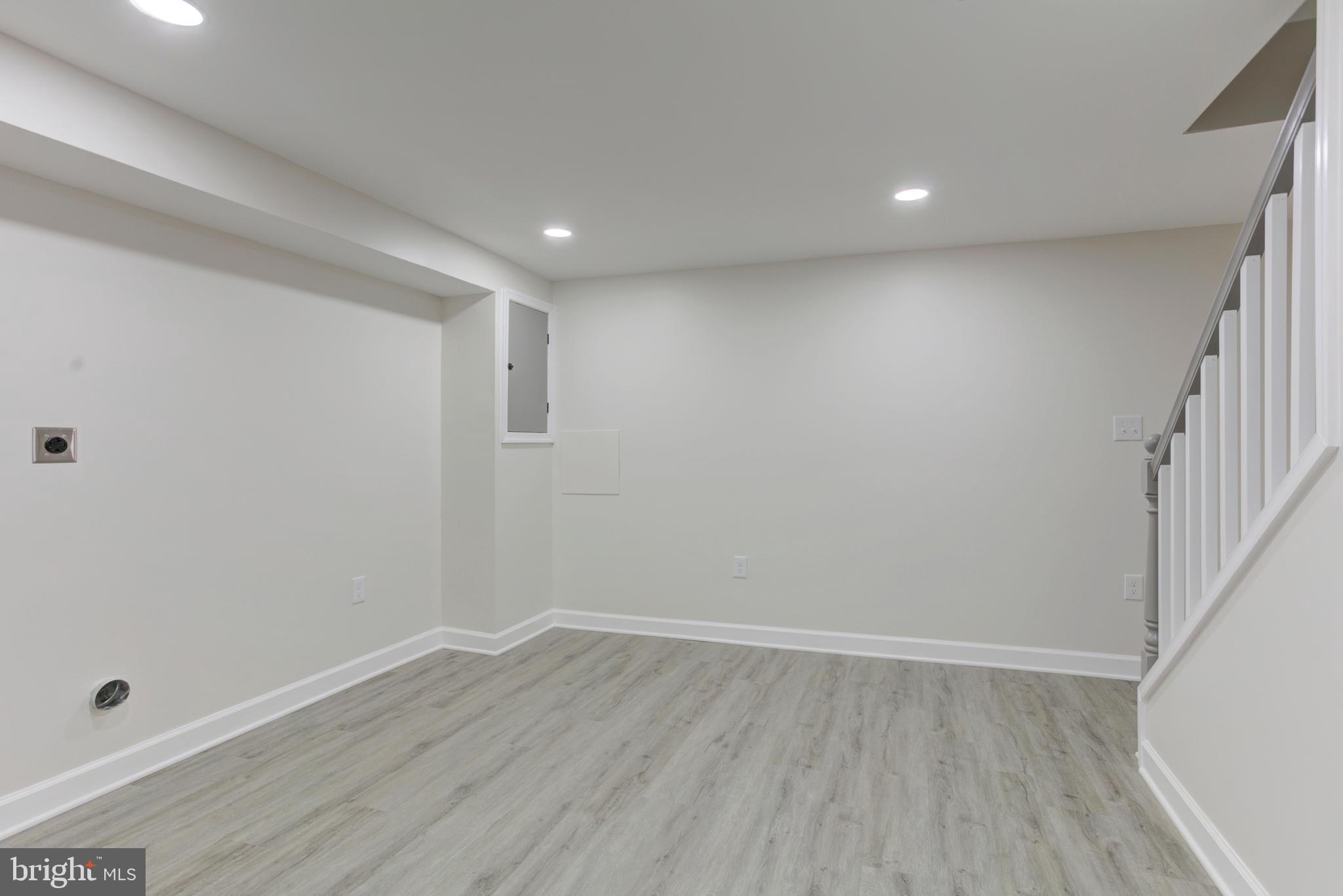 BROOKLYN - Residential