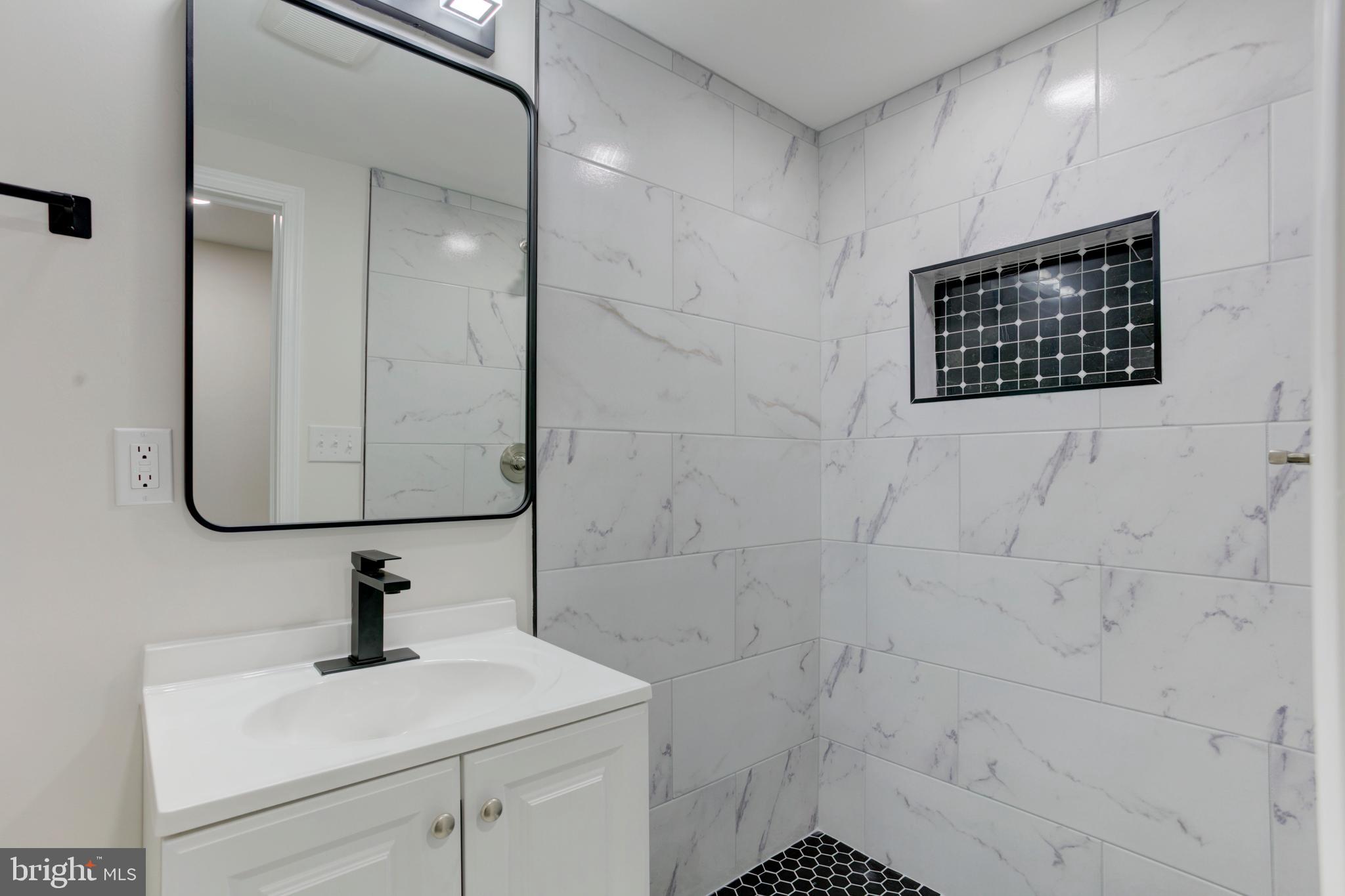 BROOKLYN - Residential