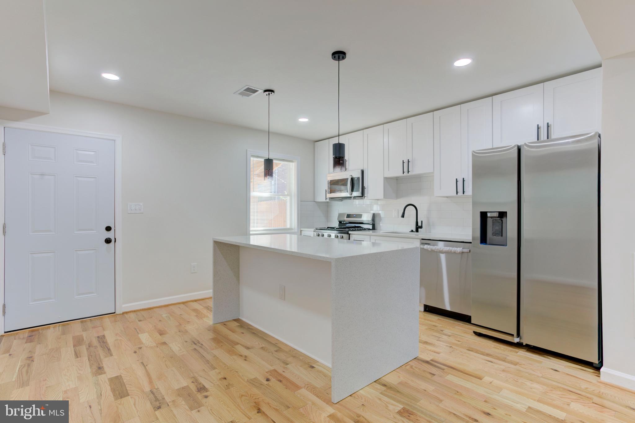 BROOKLYN - Residential