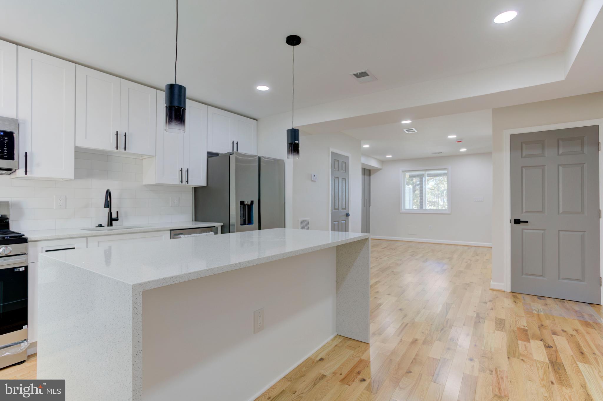 BROOKLYN - Residential