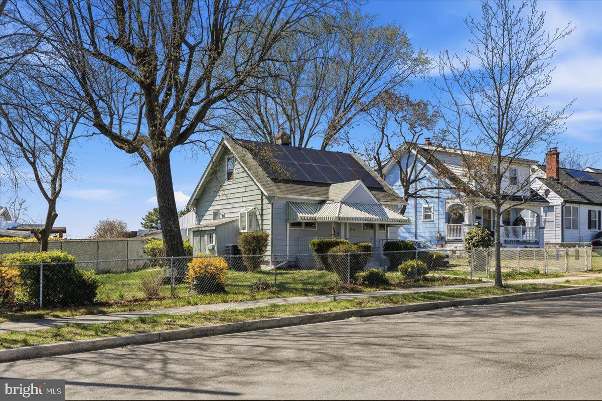 4339 BARKER STREET SE