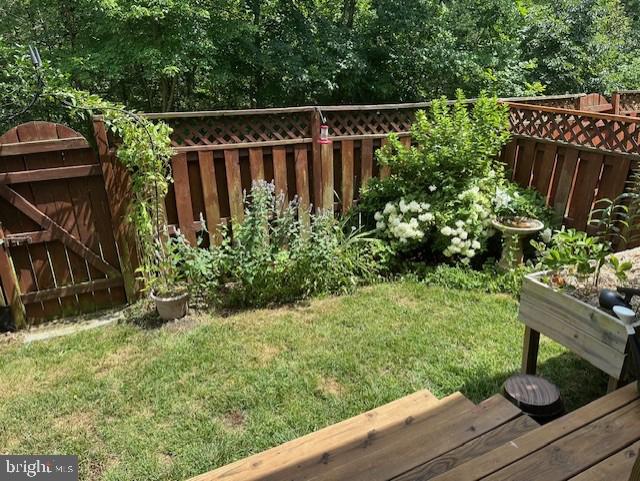 BROADLANDS SOUTH - Residential Lease