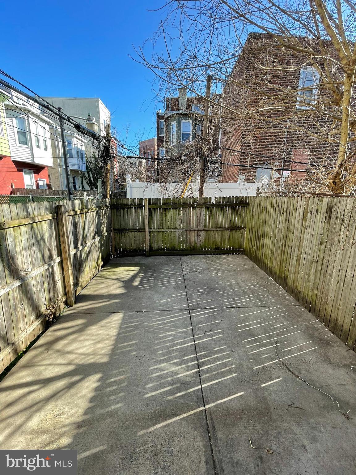 MANTUA - Residential