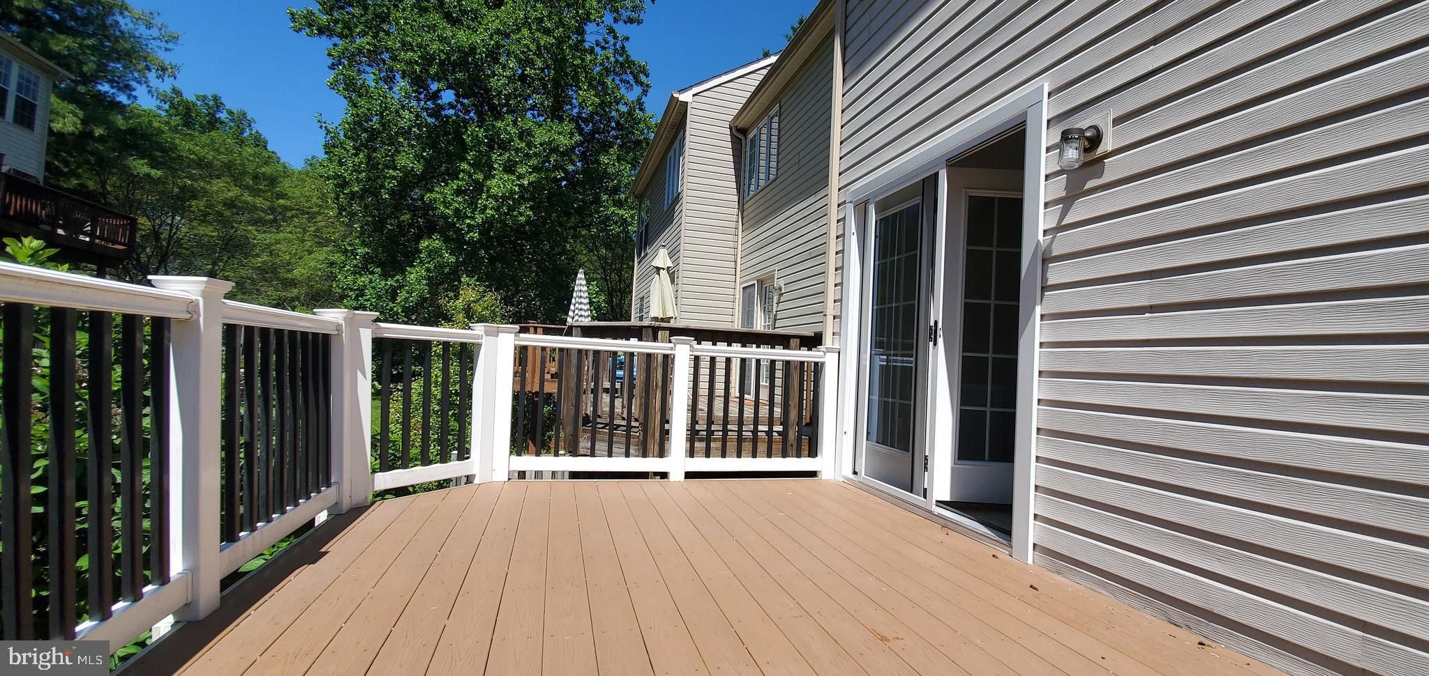 JAMES CREEK - Residential