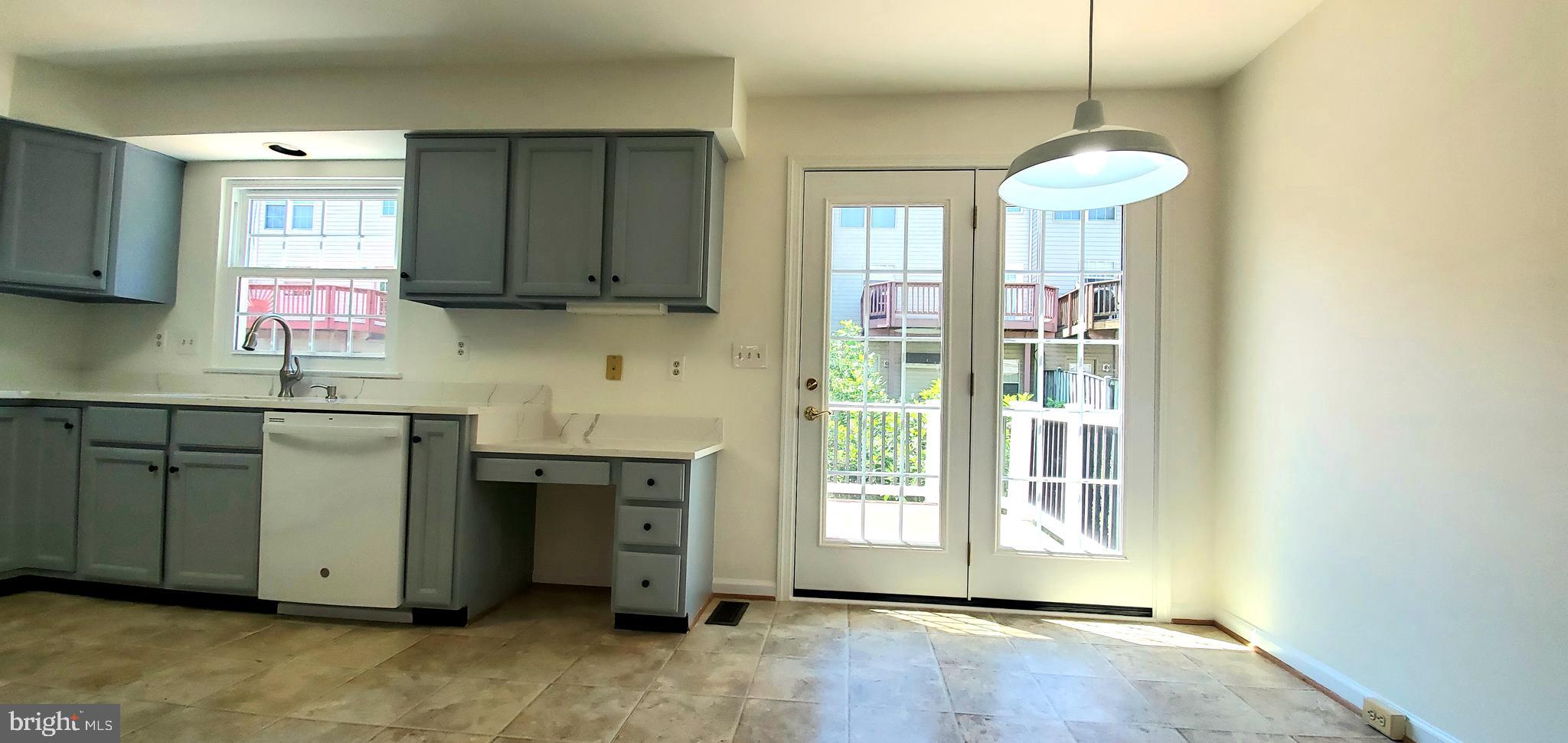 JAMES CREEK - Residential