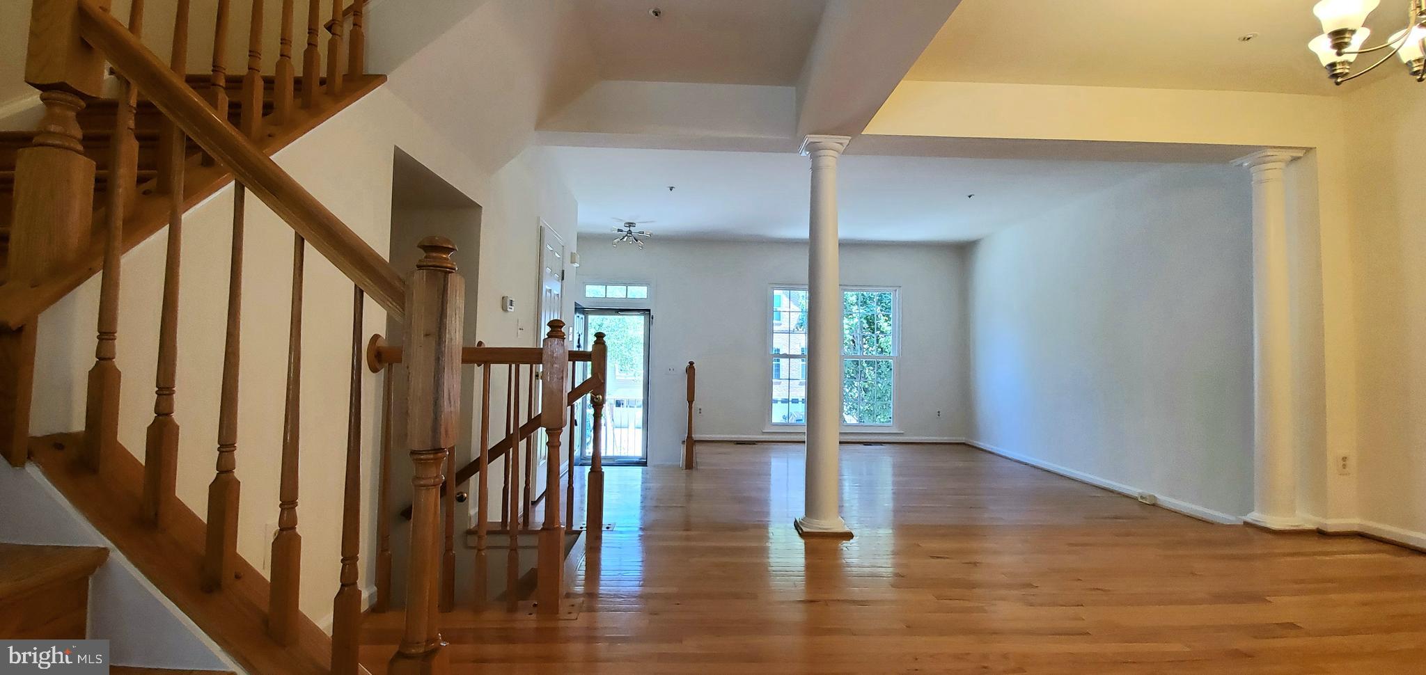 JAMES CREEK - Residential