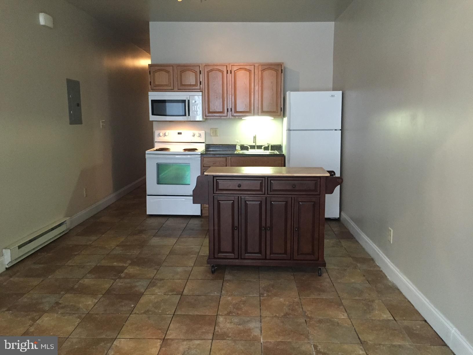 115 S 6TH STREET
