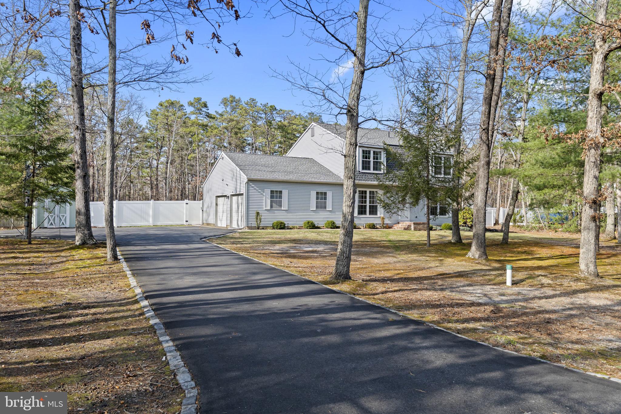 7 MALLARD DRIVE