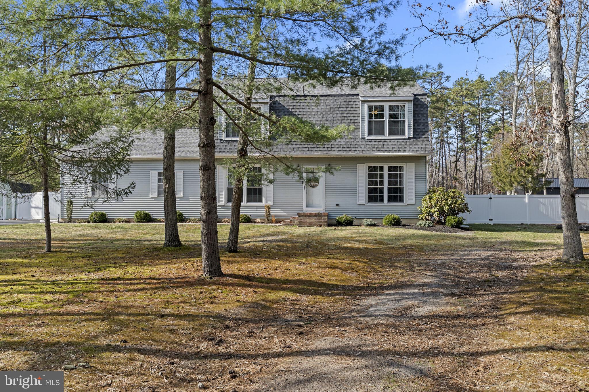 7 MALLARD DRIVE