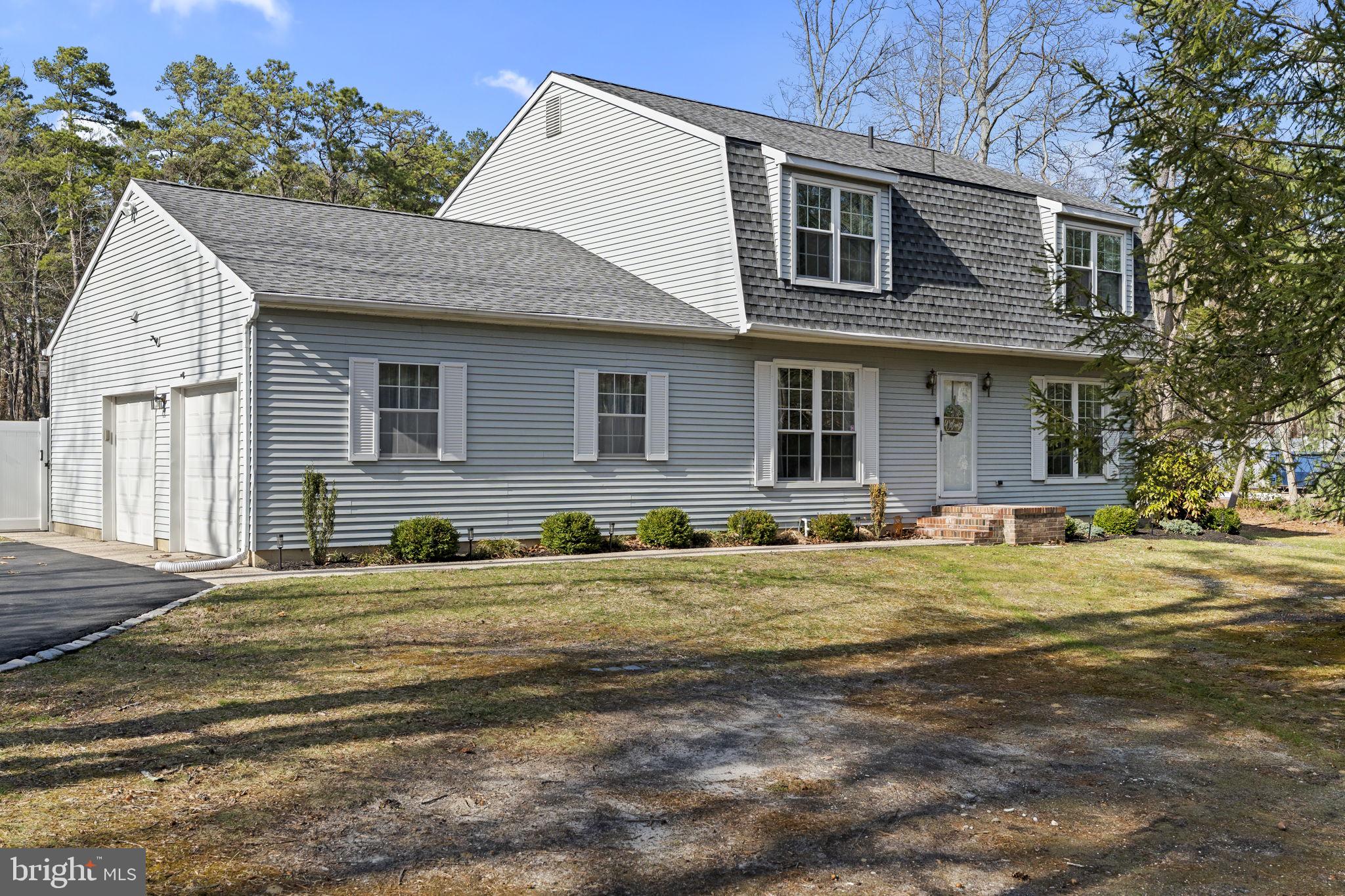 7 MALLARD DRIVE