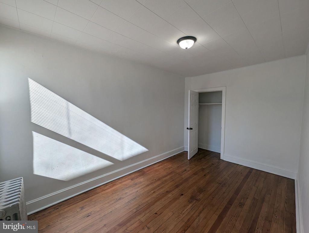 Photo of 828 Jefferson Avenue, BRISTOL, PA 19007 (MLS # PABU2108352)