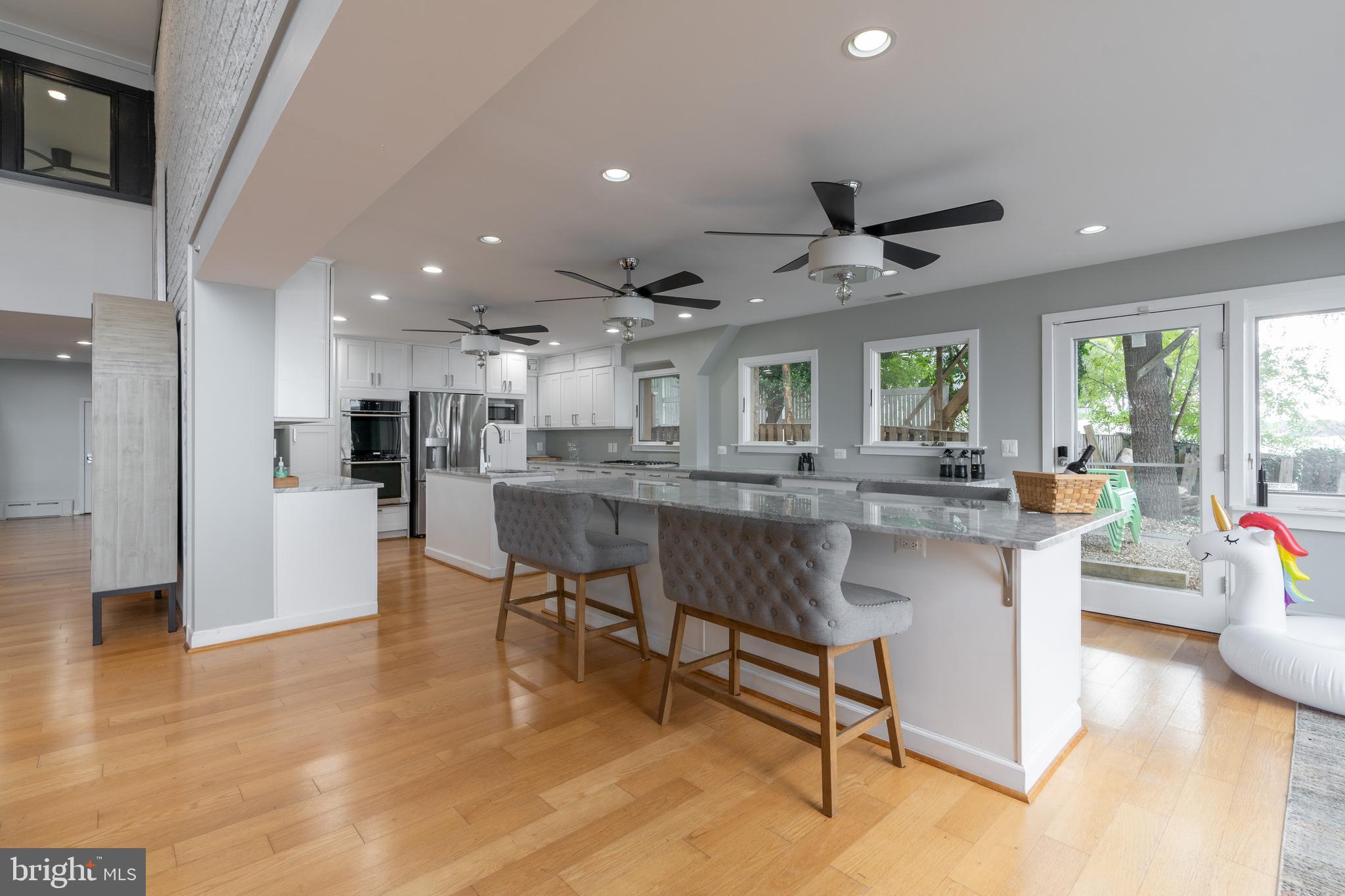 RIVER VIEW ESTATES - Residential Lease