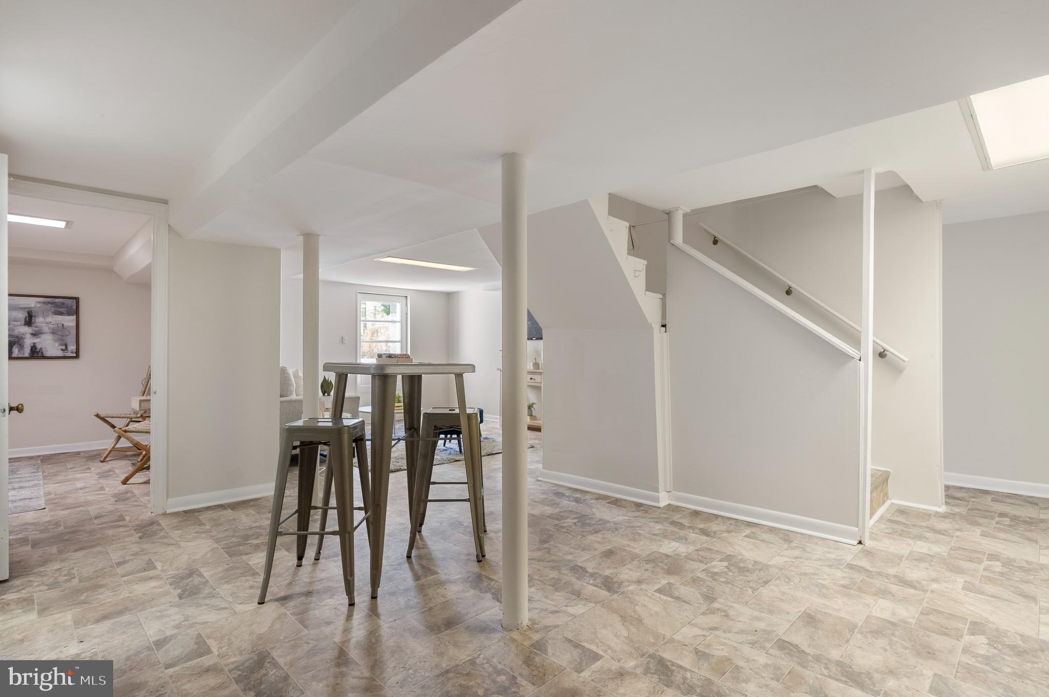 PIKESVILLE - Residential