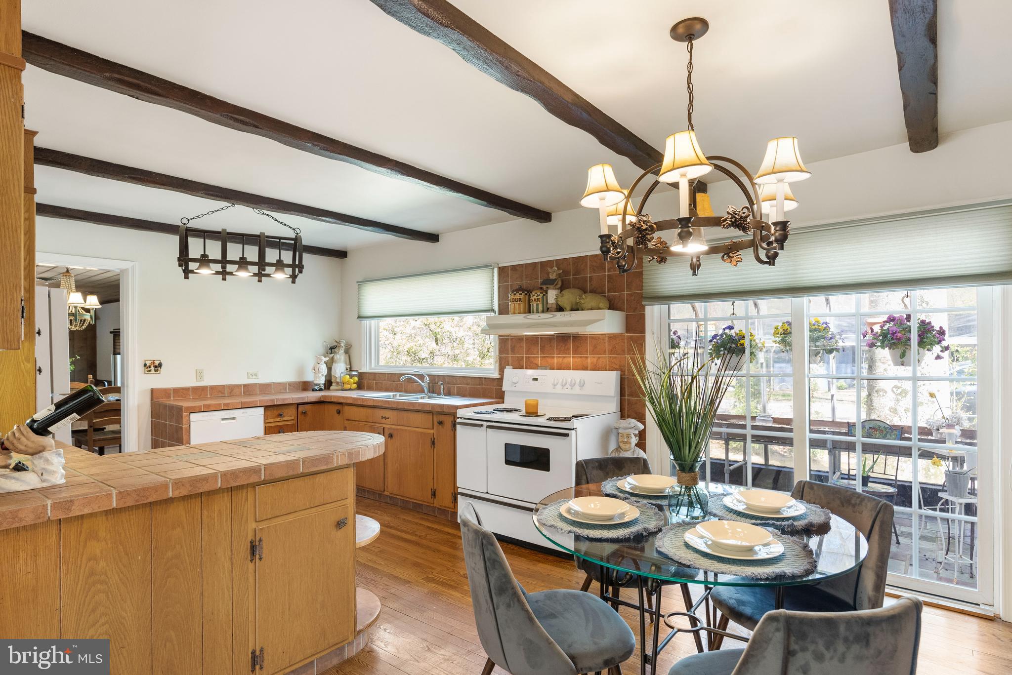 PIKESVILLE - Residential